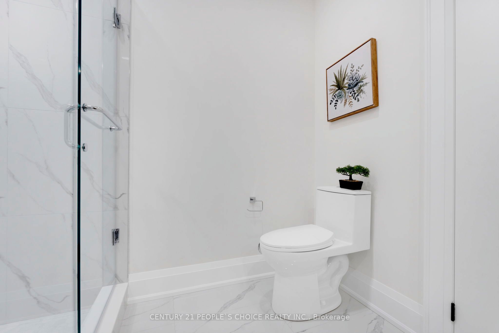 8915 Heritage Road Property Photo 40