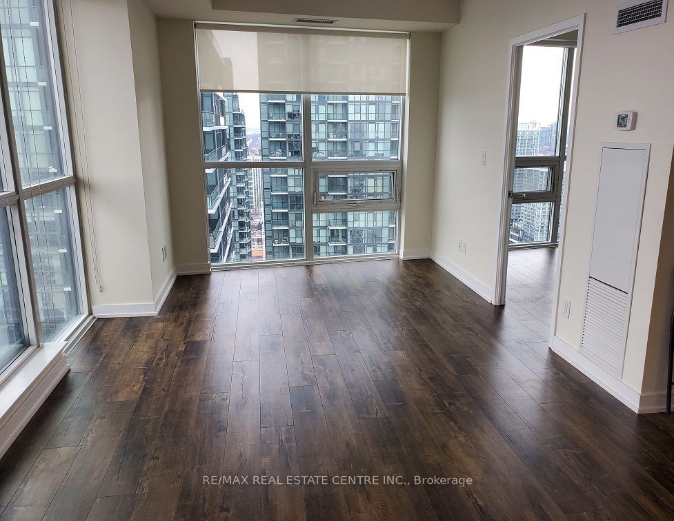 #3504 - 510 Curran Place Property Photo 12