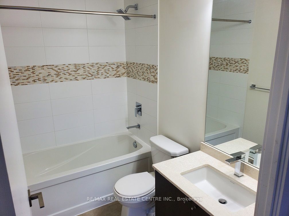 #3504 - 510 Curran Place Property Photo 16