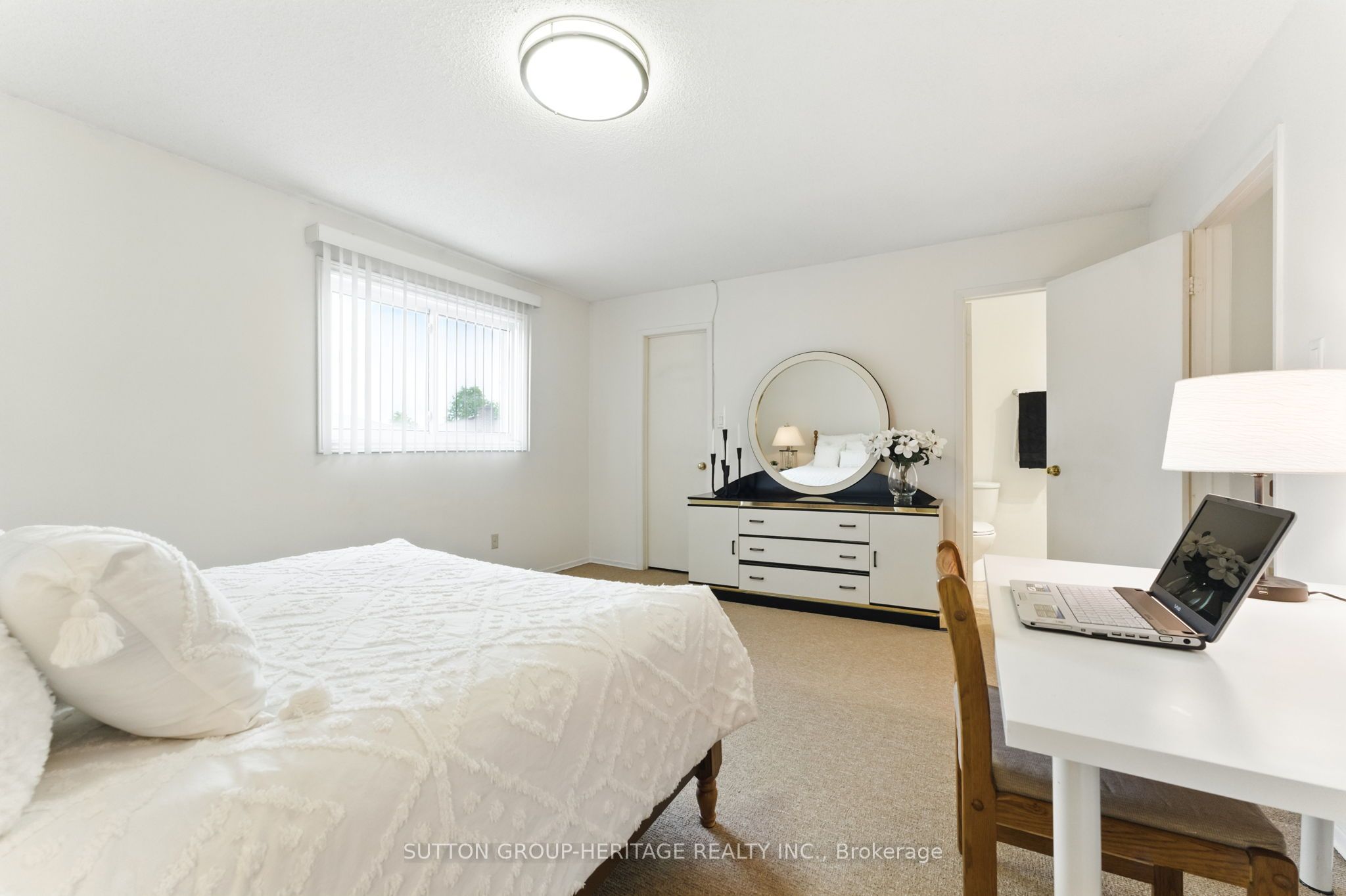 45 Wildercroft Ave Property Photo 23