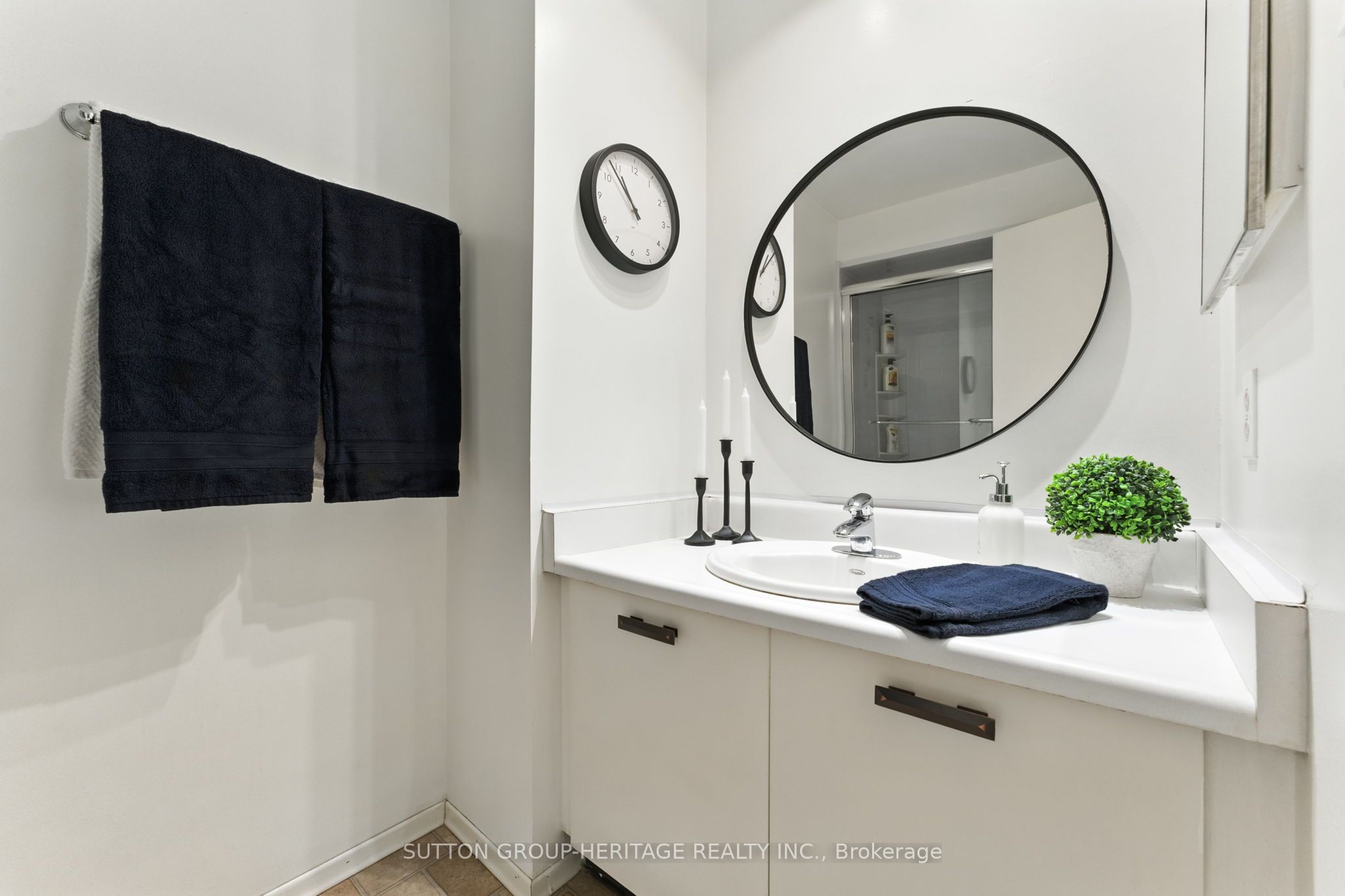 45 Wildercroft Ave Property Photo 25