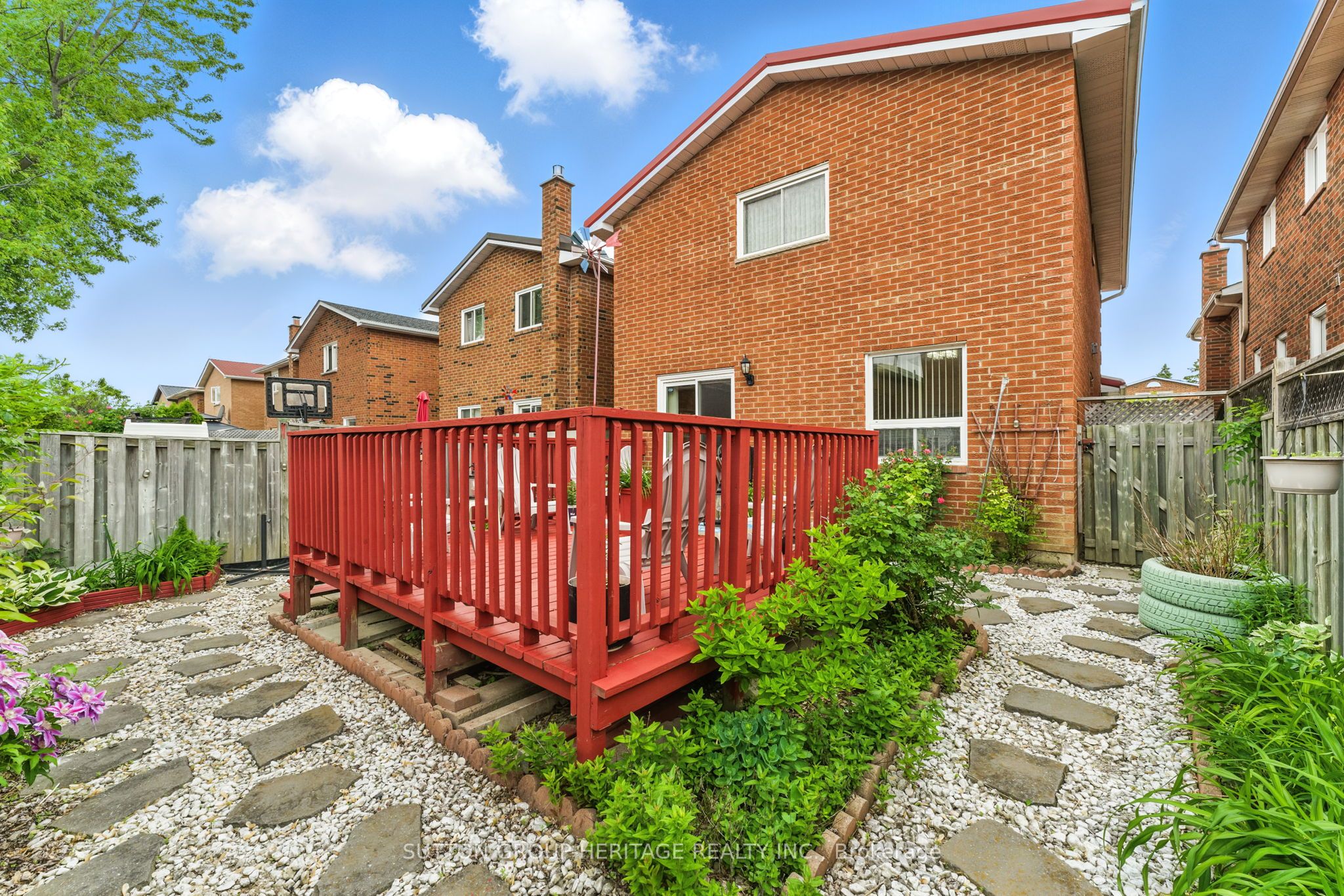 45 Wildercroft Ave Property Photo 47