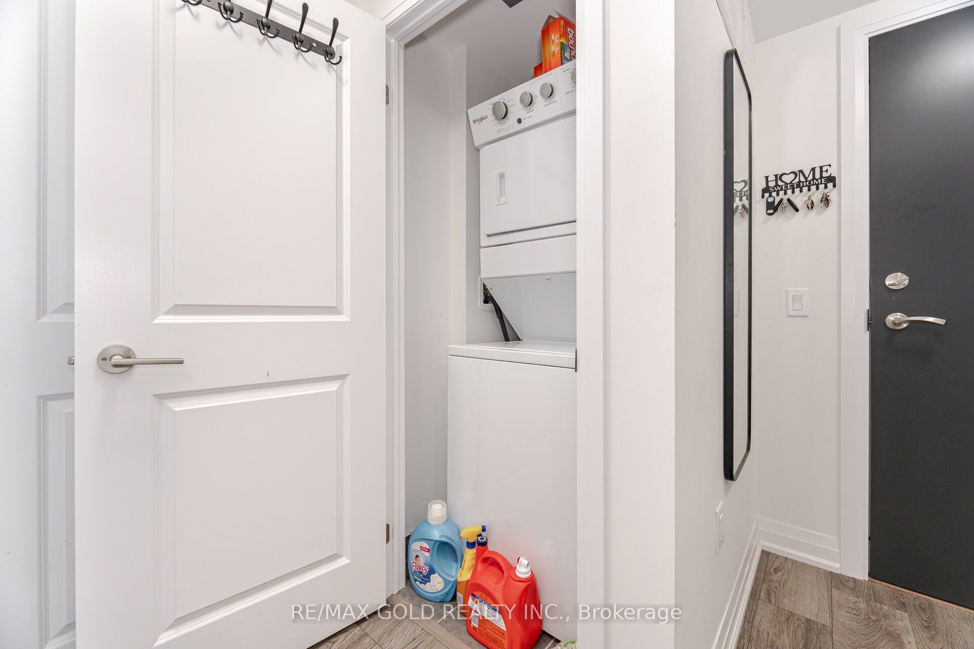 95 Attmar Dr Property Photo 11