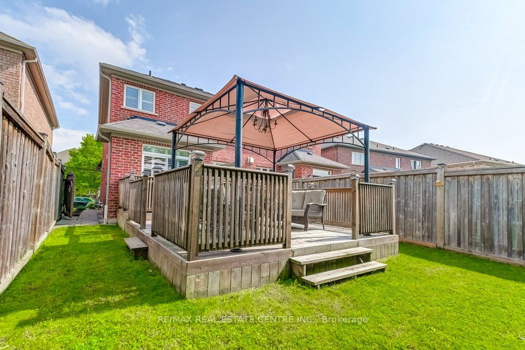 20 Benadir Avenue Property Photo 48