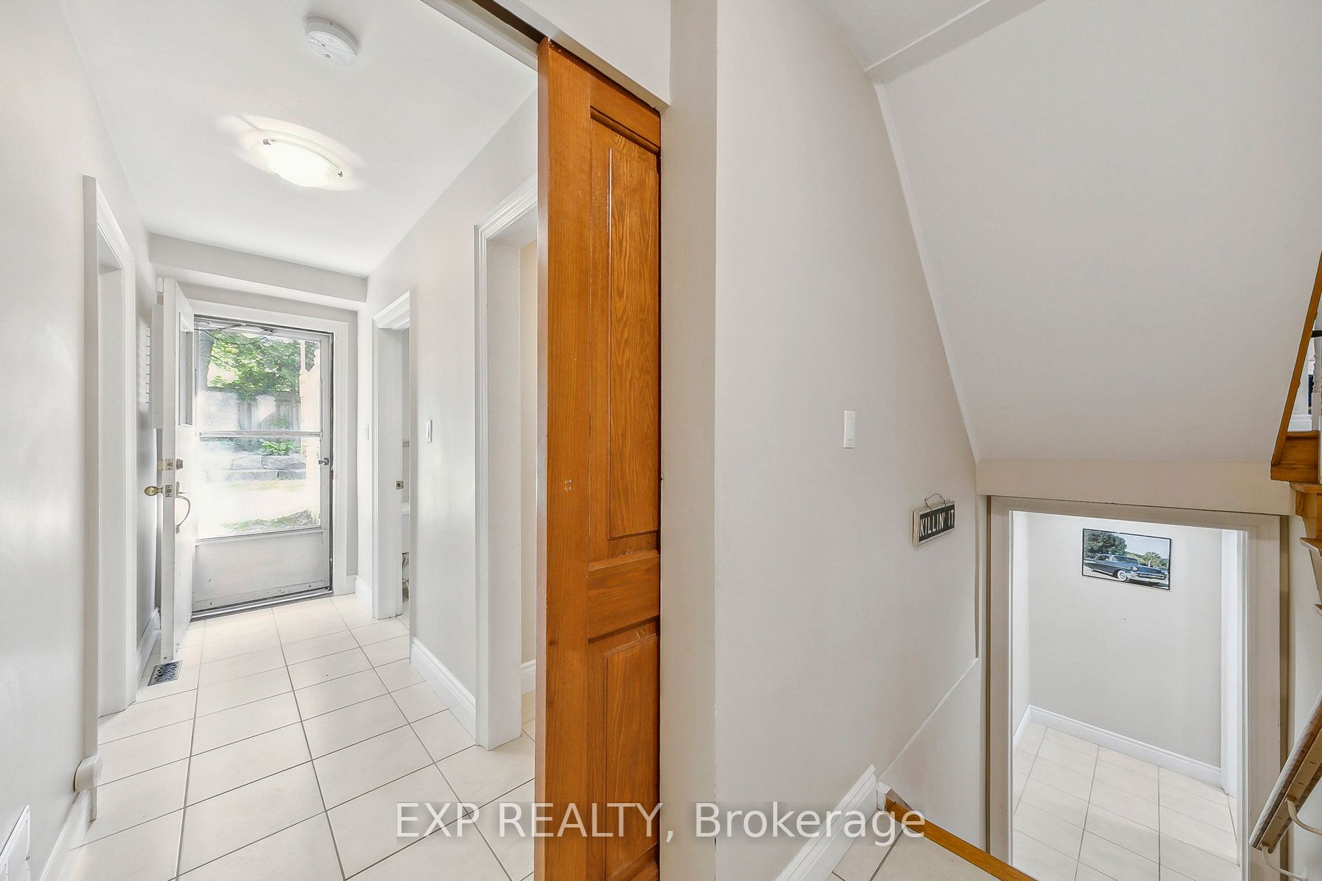 1572 Knareswood Dr Property Photo 40