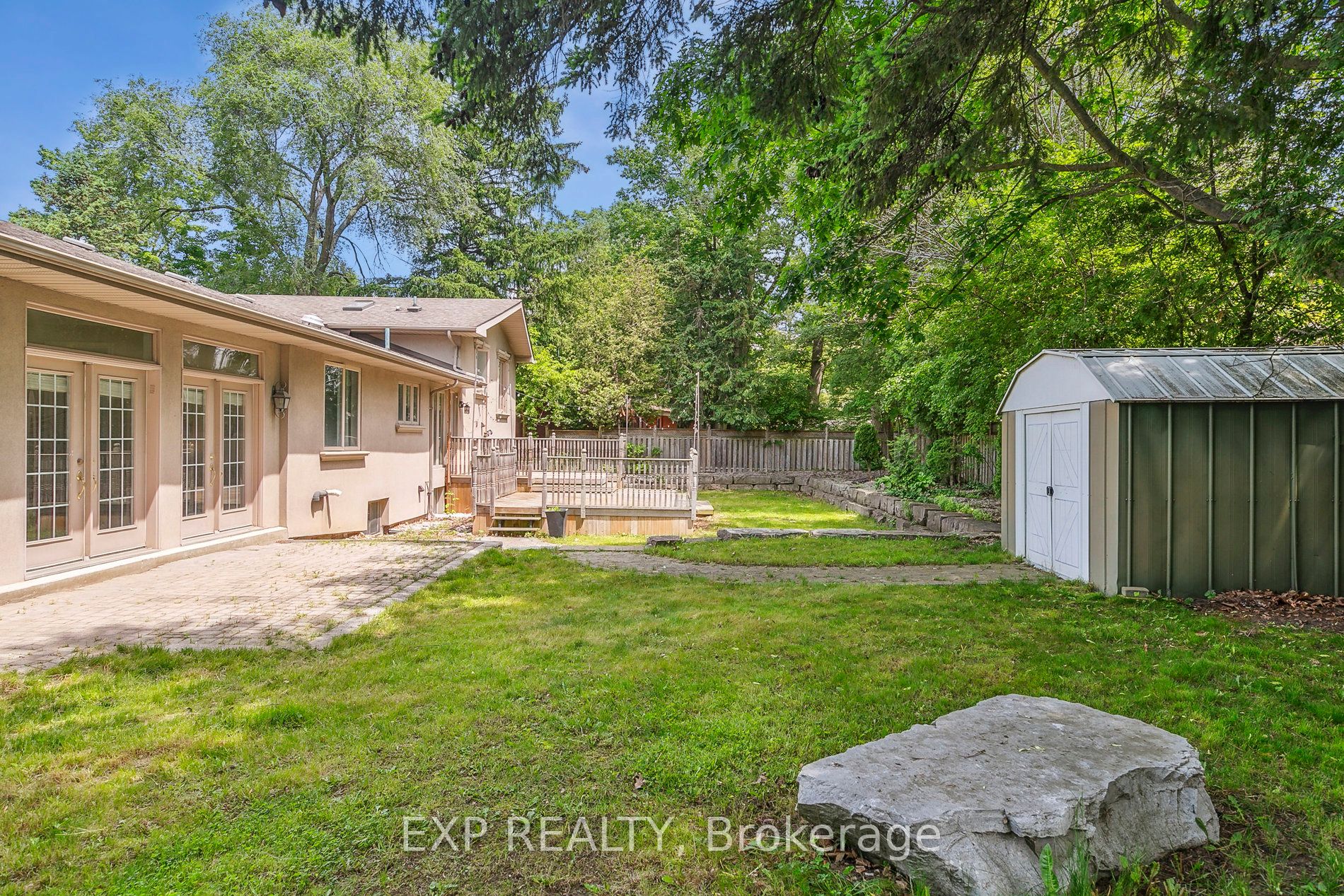 1572 Knareswood Dr Property Photo 44