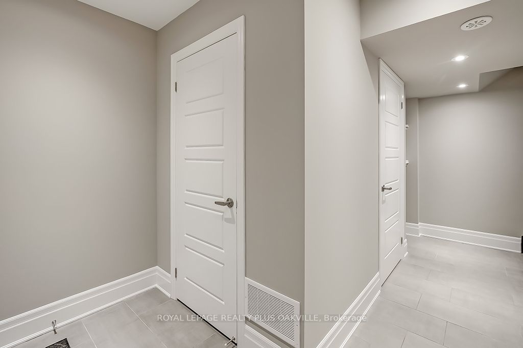 512 Bellflower Ct Property Photo 2