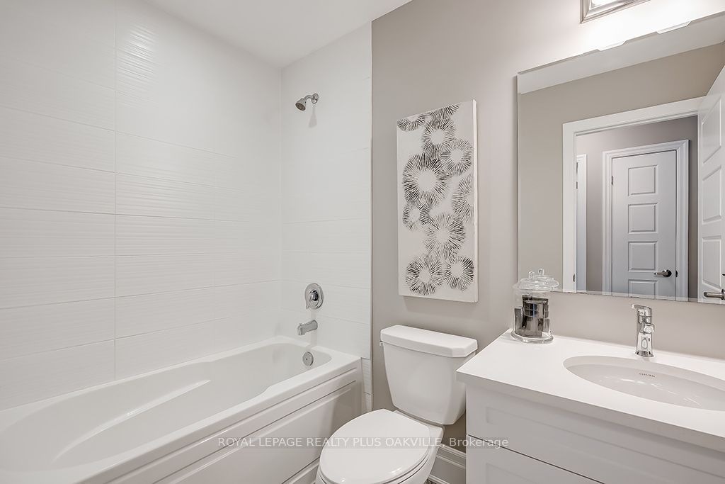 512 Bellflower Ct Property Photo 19