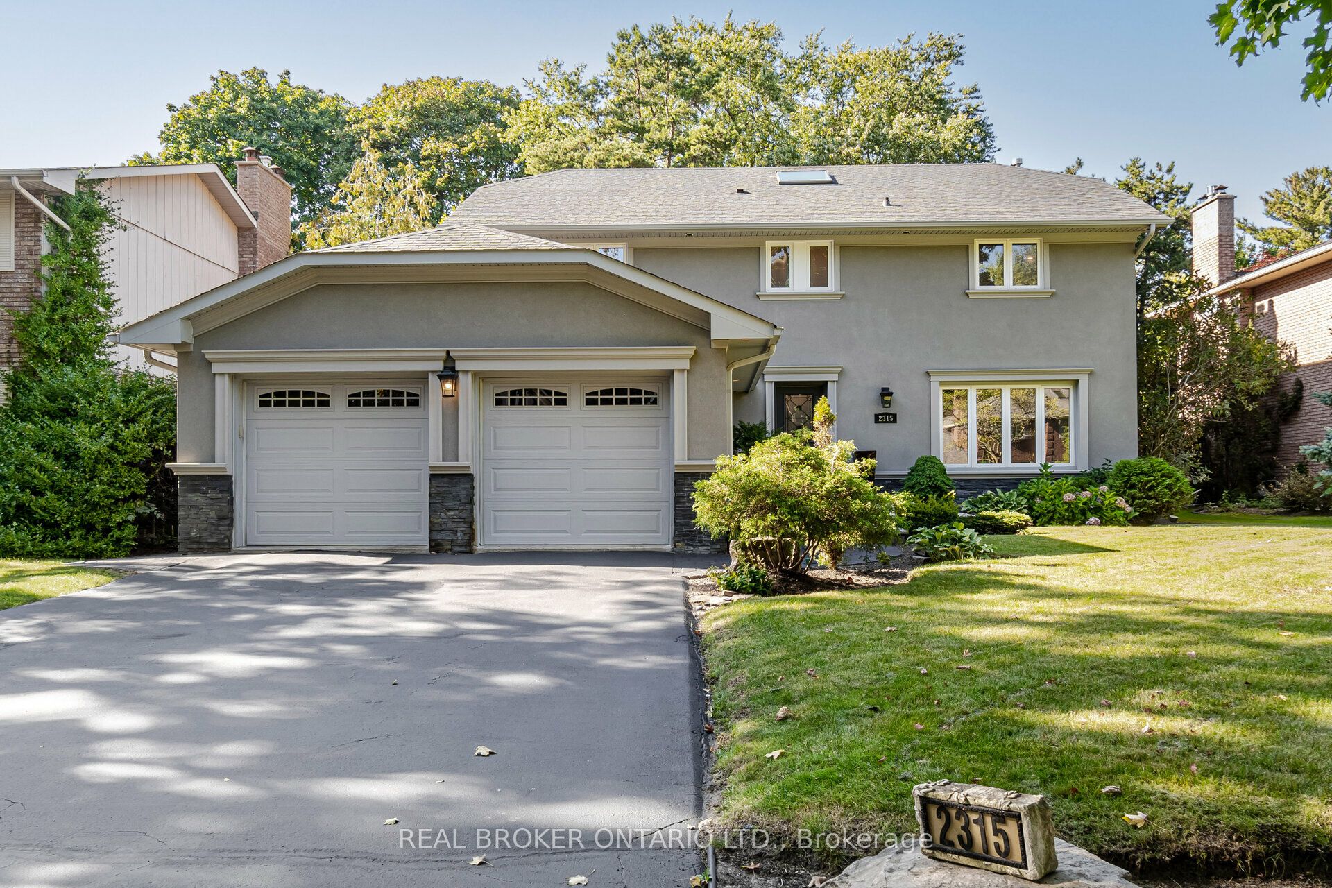 2315 BENNINGTON Gate Property Photo 1