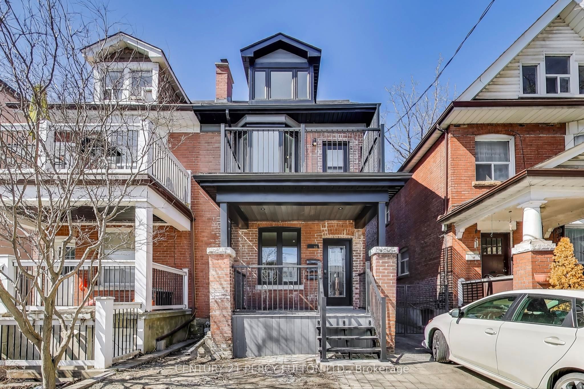 #3 - 18 Springhurst Avenue Property Photo 1