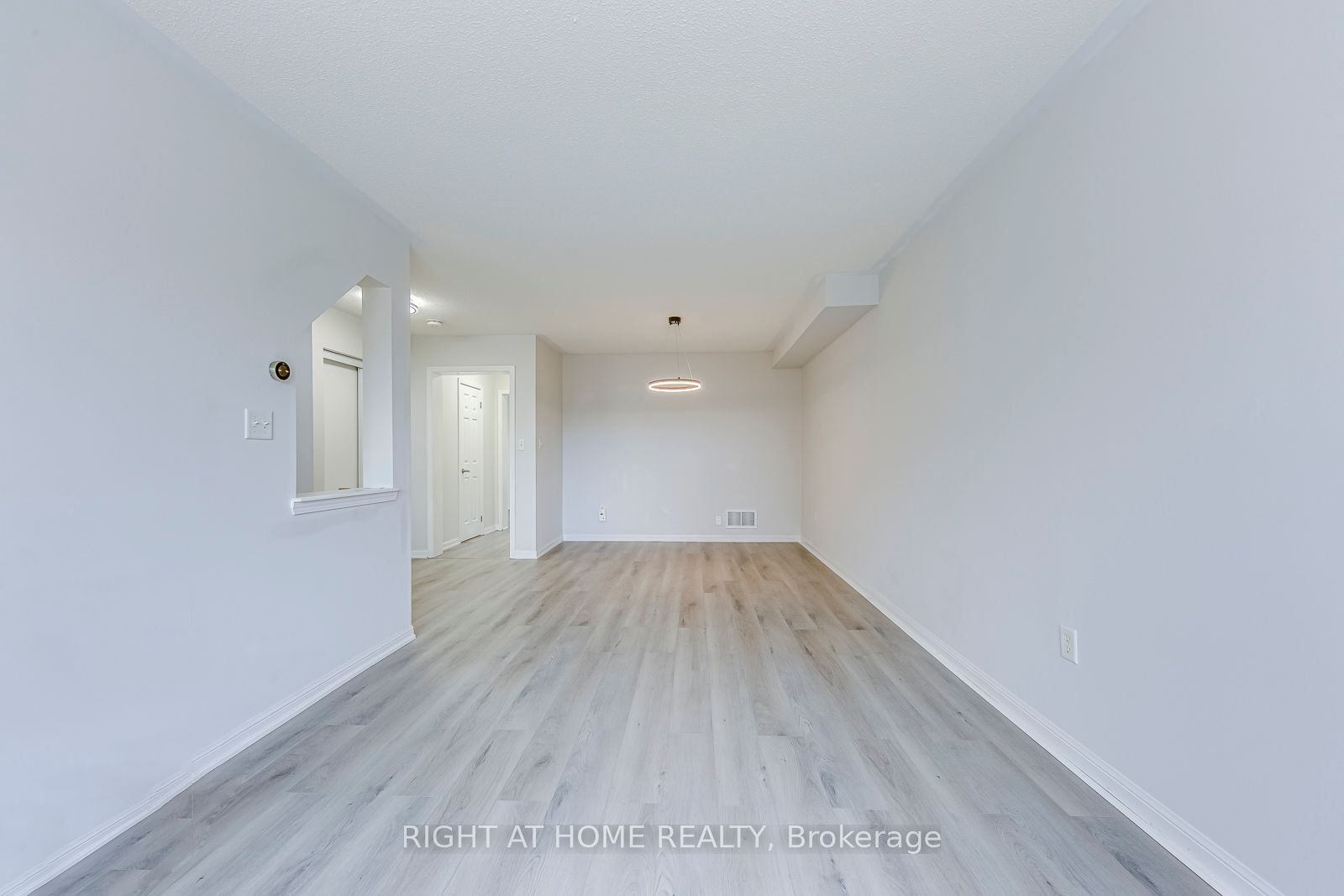 2872 Garnethill Way Property Photo 8