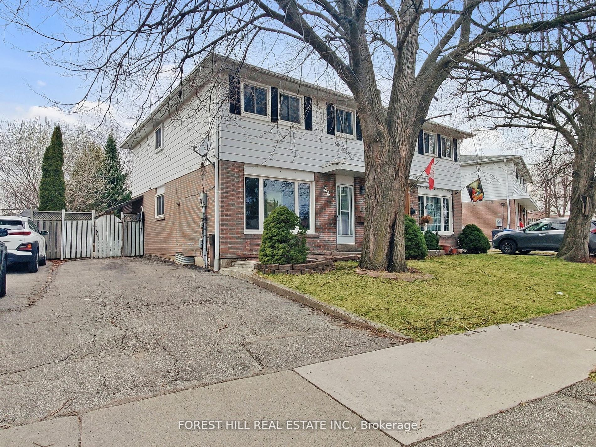 44 Herkley Dr Property Photo 4