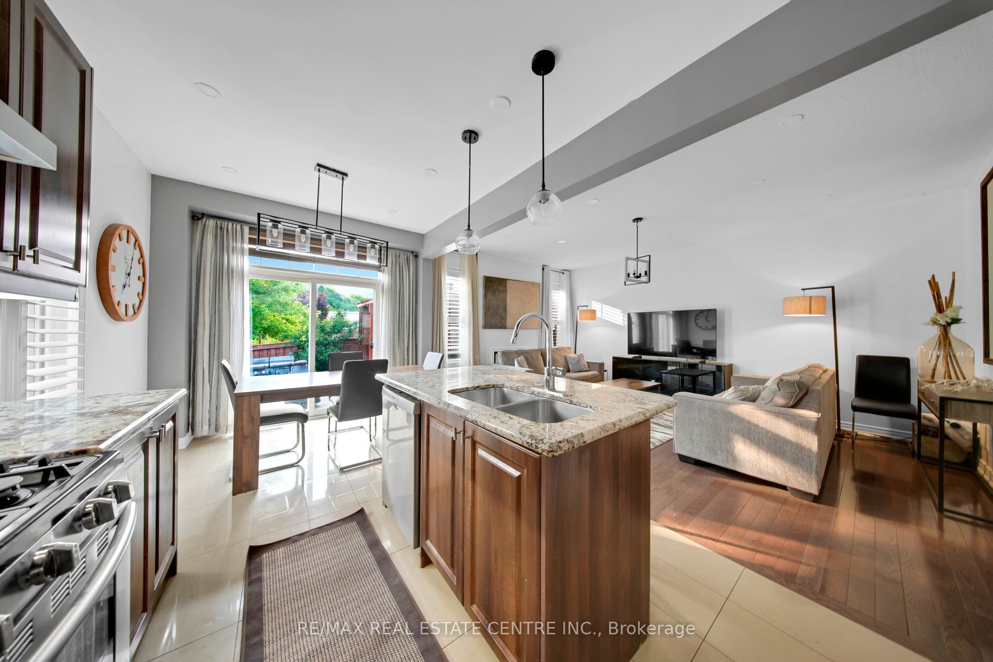 36 Bonnie Braes Dr Property Photo 13