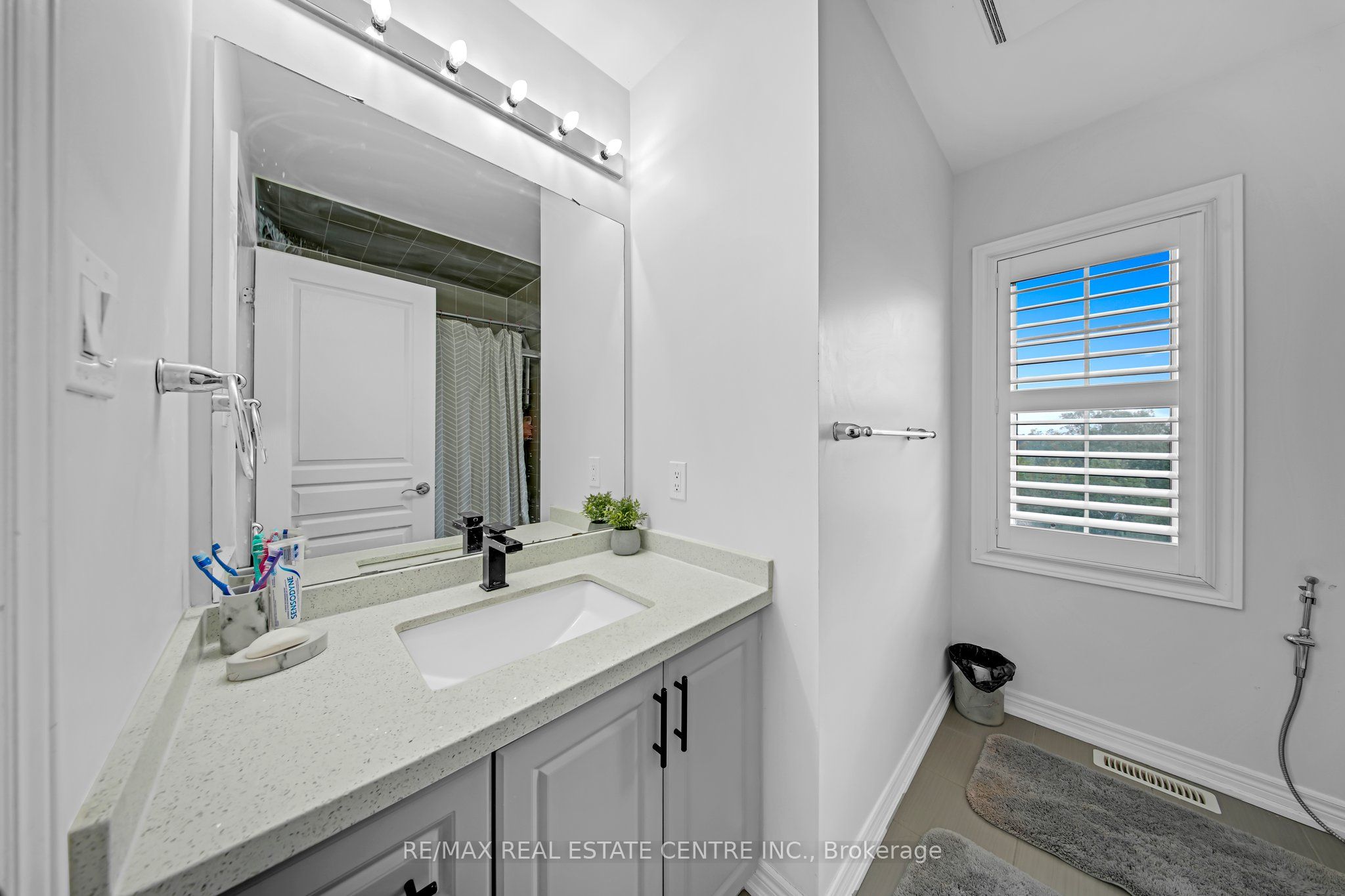 36 Bonnie Braes Dr Property Photo 21