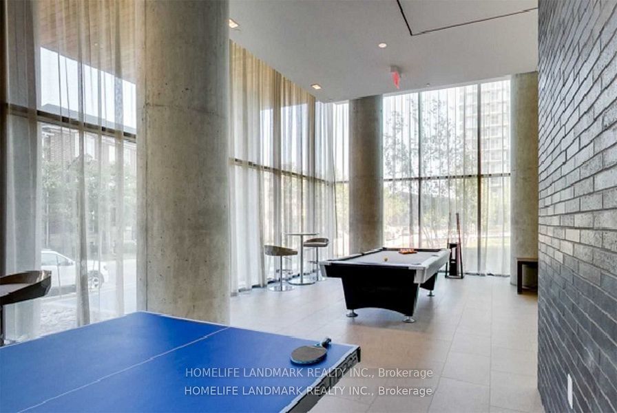 #3308 - 105 The Queens Way Property Photo 5