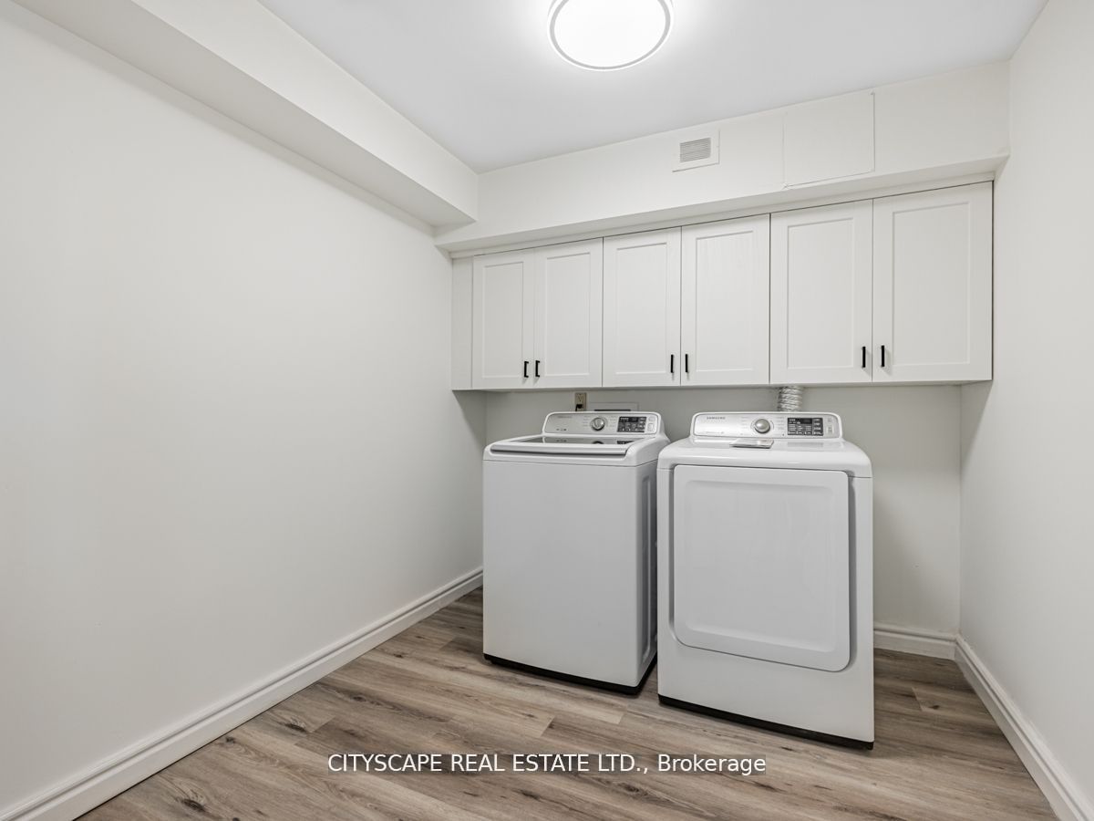 #304 - 1320 Mississauga Valley Boulevard Property Photo 16