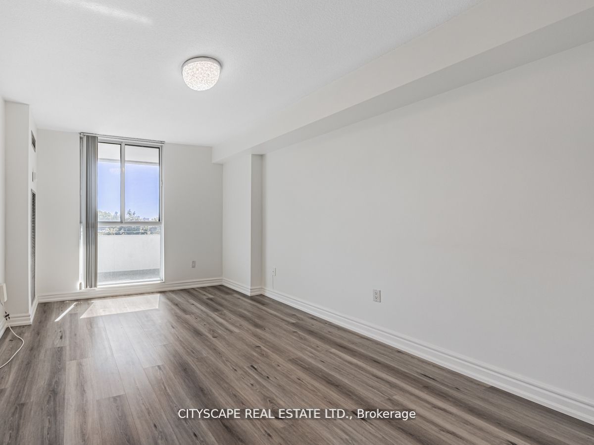 #304 - 1320 Mississauga Valley Boulevard Property Photo 18