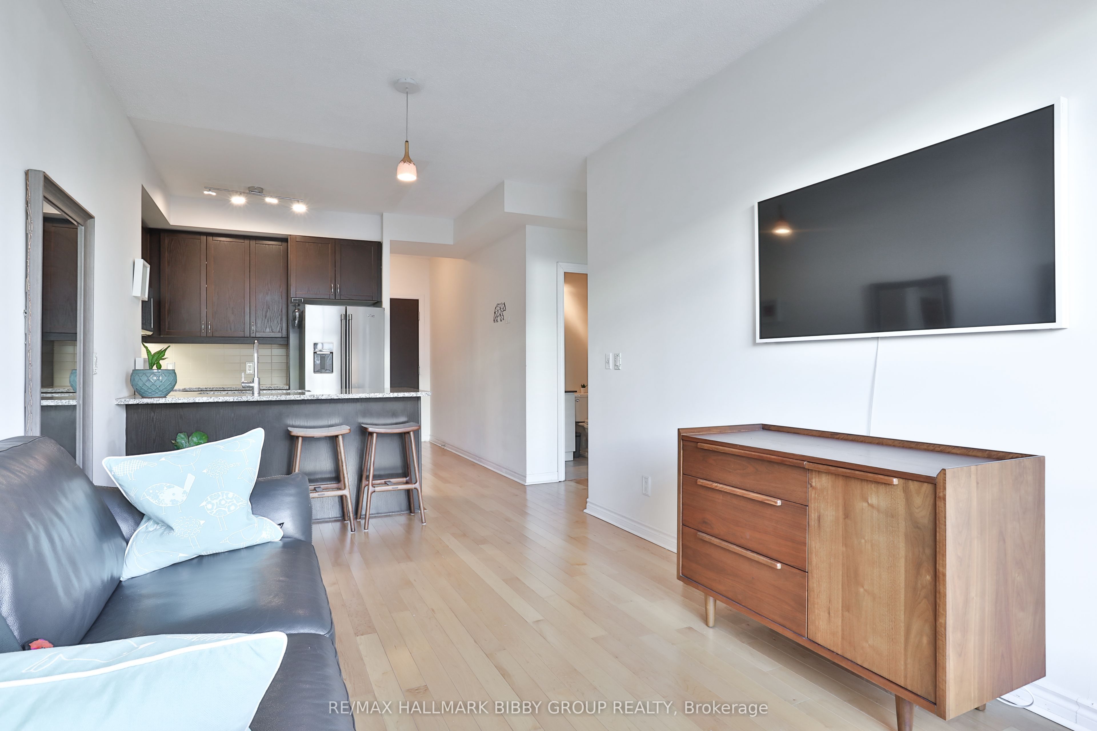 #814 - 1135 Royal York Road Property Photo 11