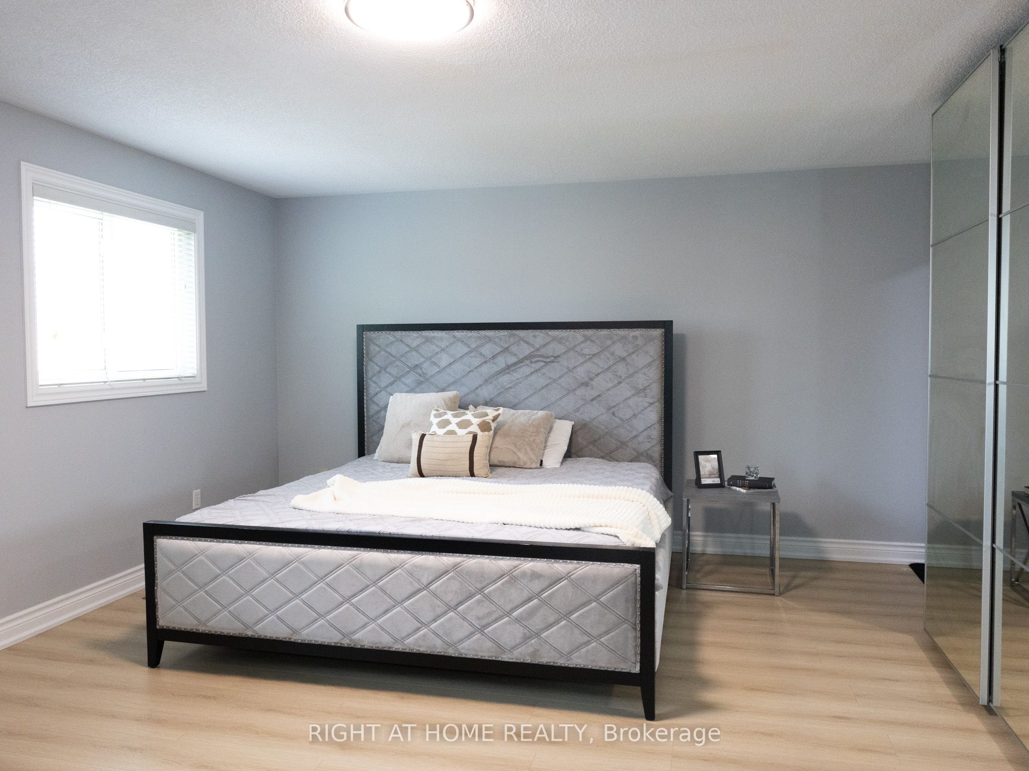 7031 Graydon Court Property Photo 17