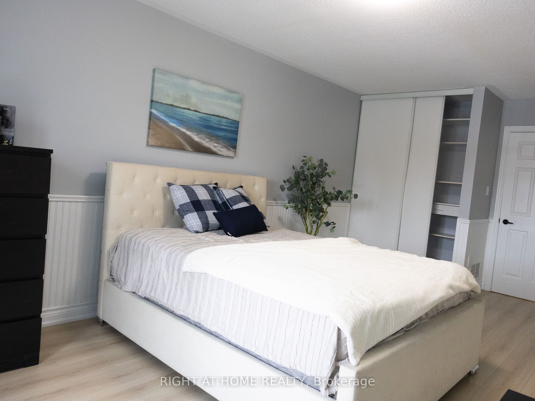 7031 Graydon Court Property Photo 25