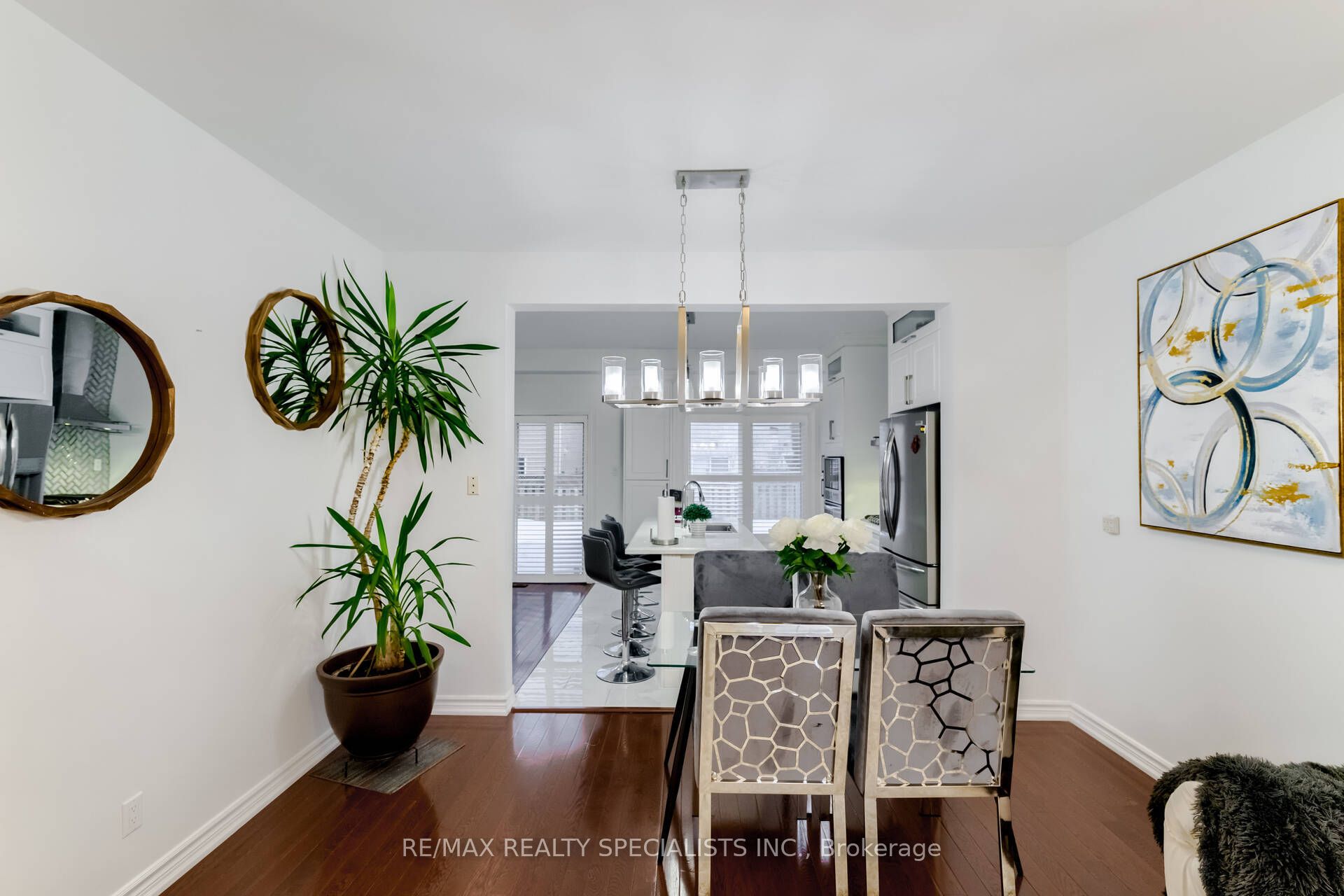 24 Arthurs Cres Property Photo 5
