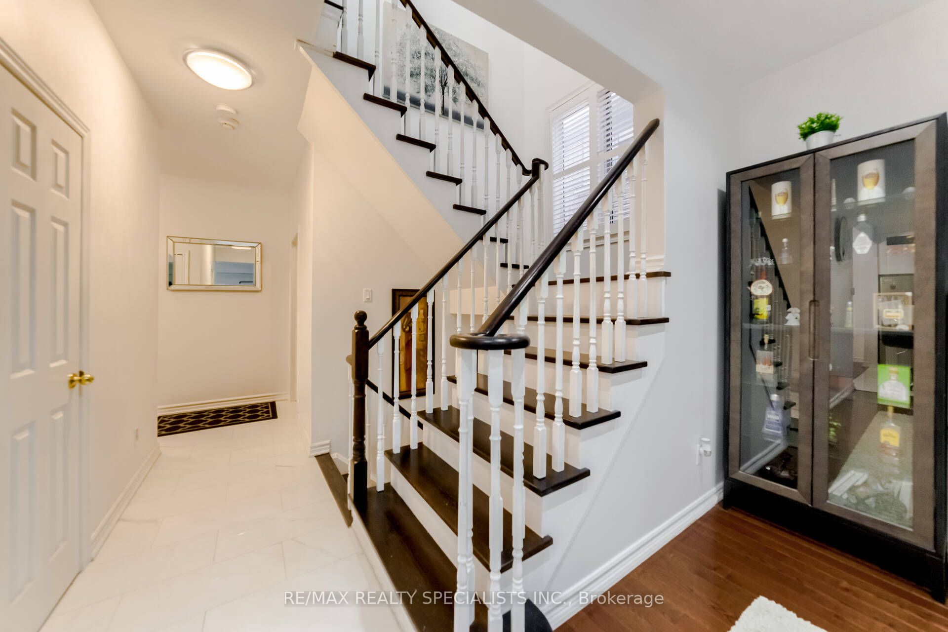 24 Arthurs Cres Property Photo 14