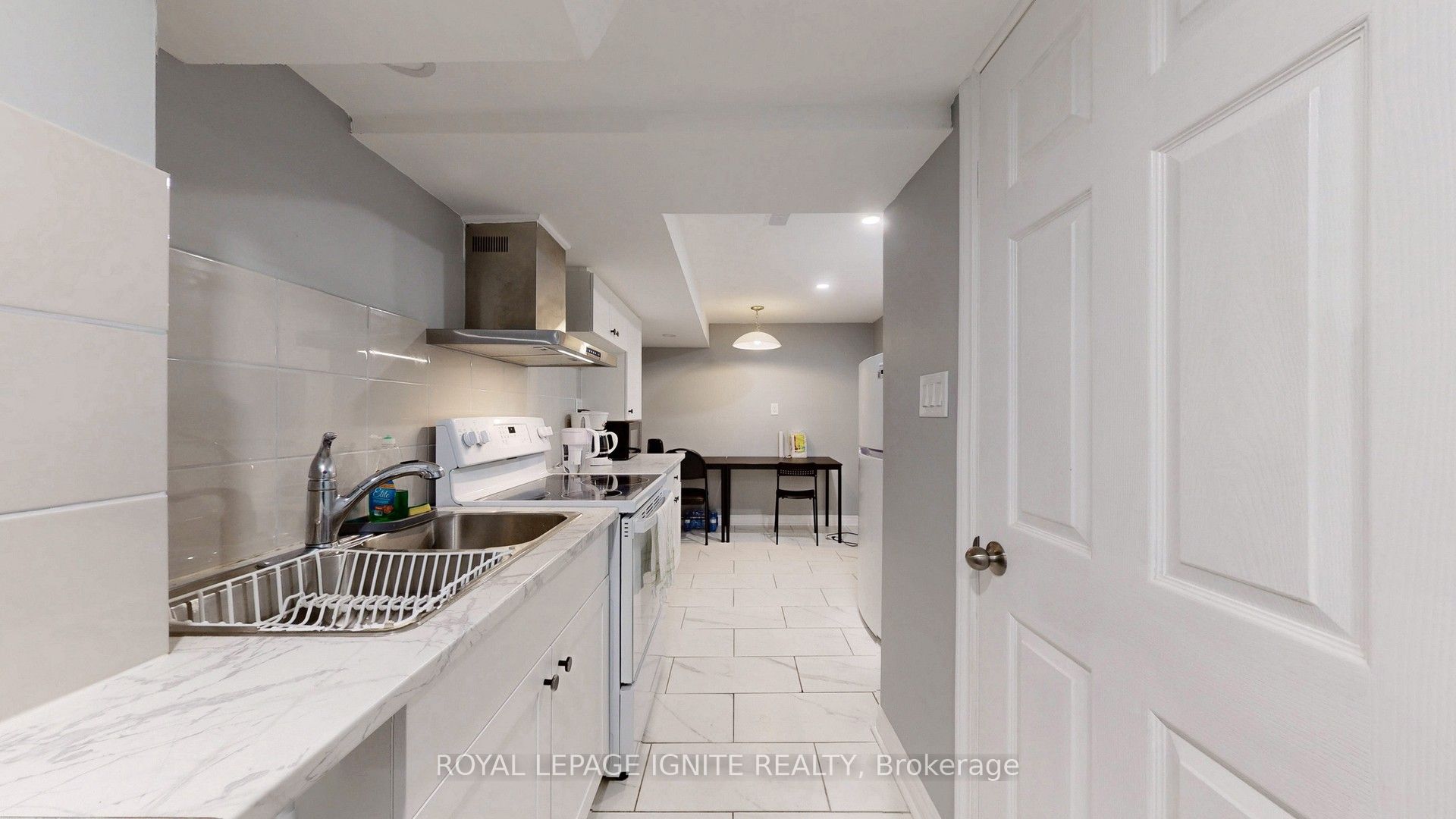 546 Kennedy Cir Property Photo 31