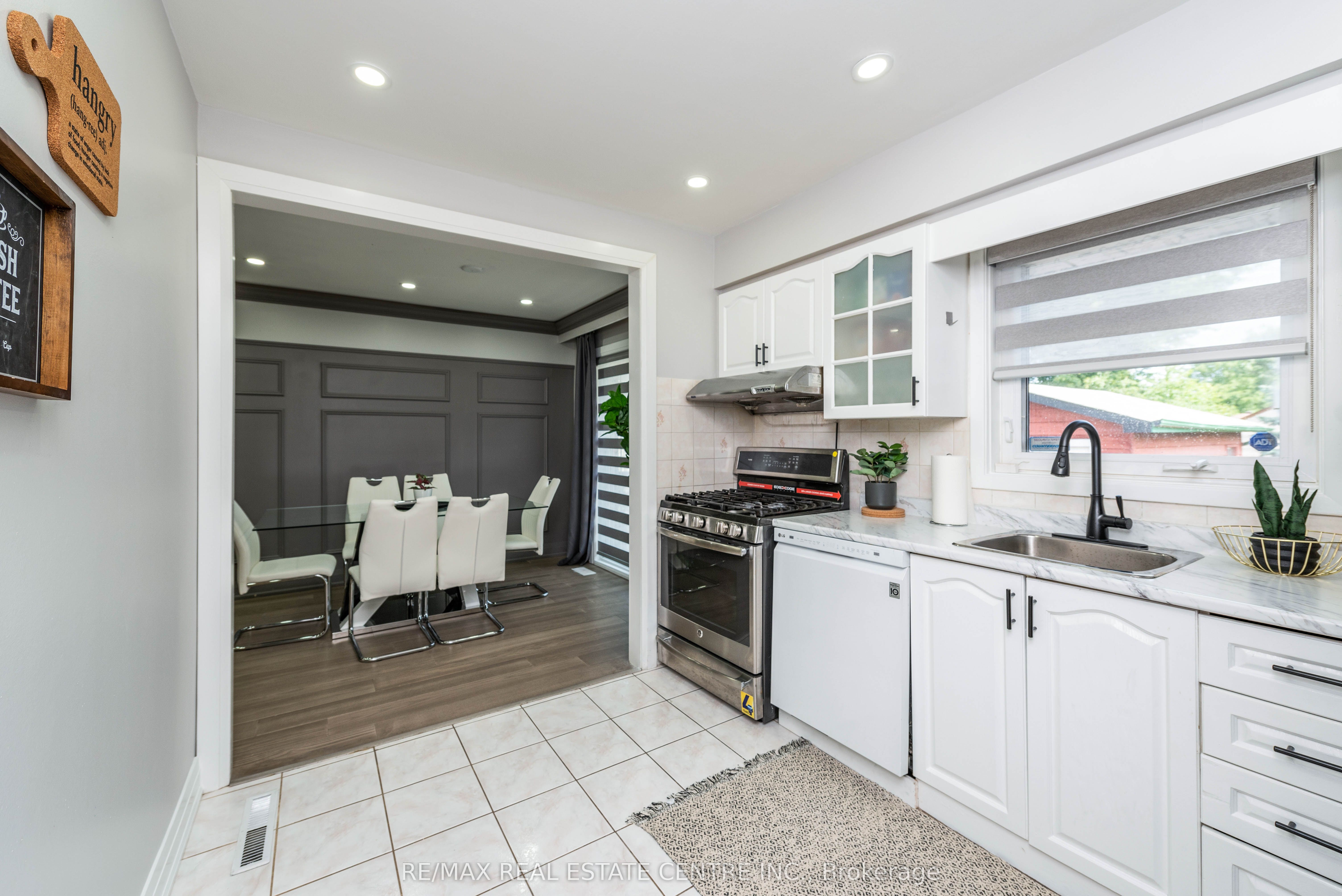 10 Grange Dr Property Photo 15