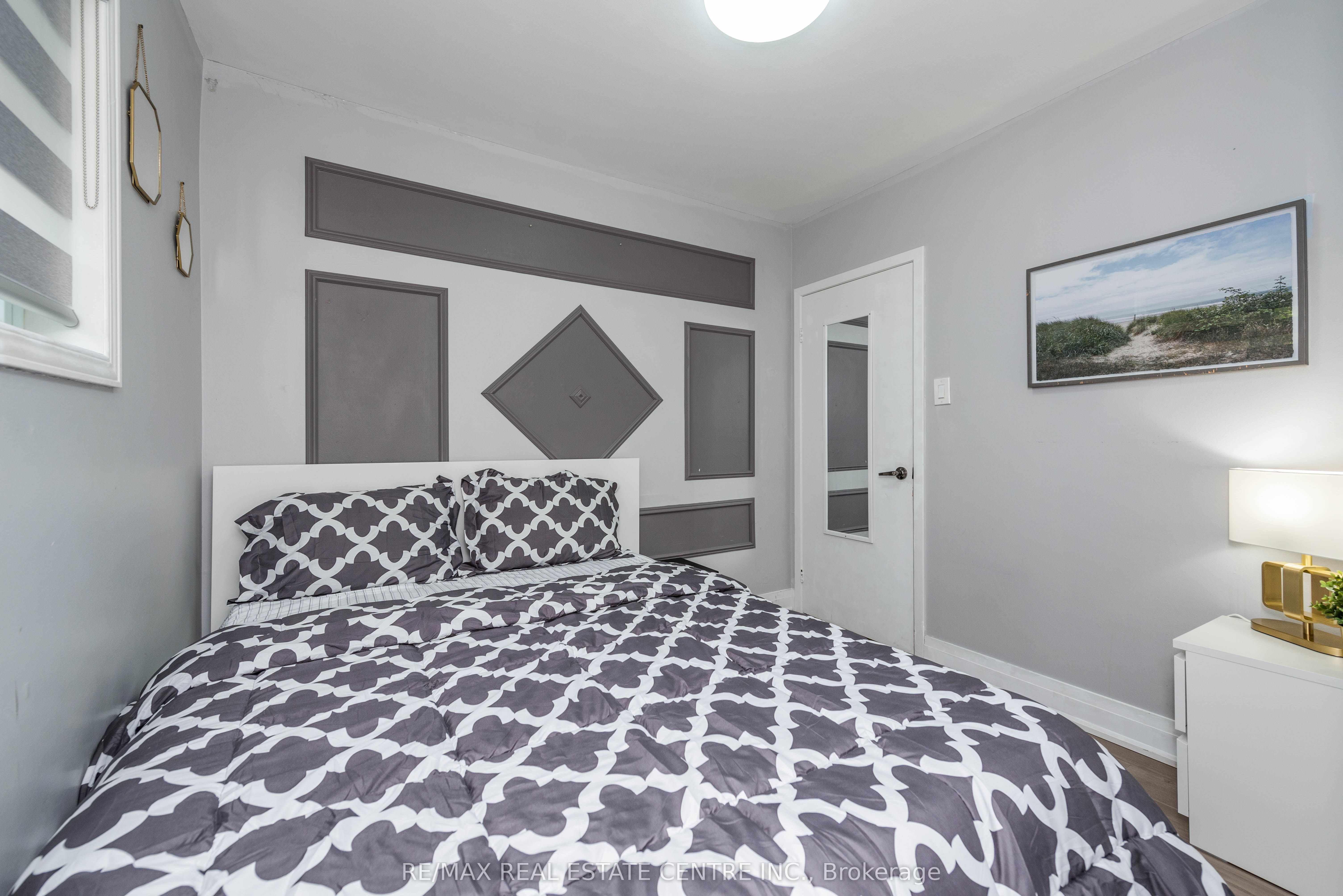 10 Grange Dr Property Photo 17
