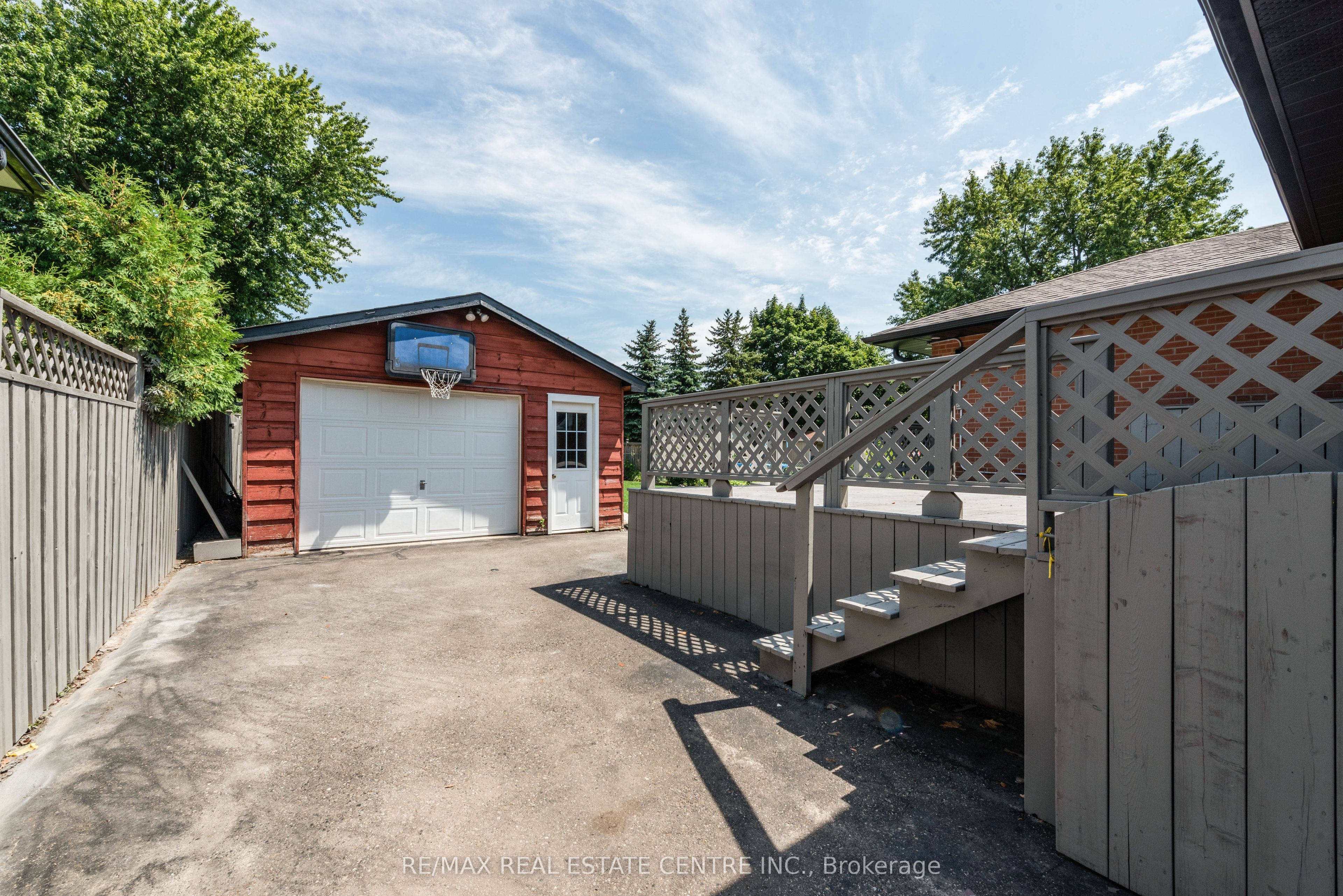 10 Grange Dr Property Photo 34