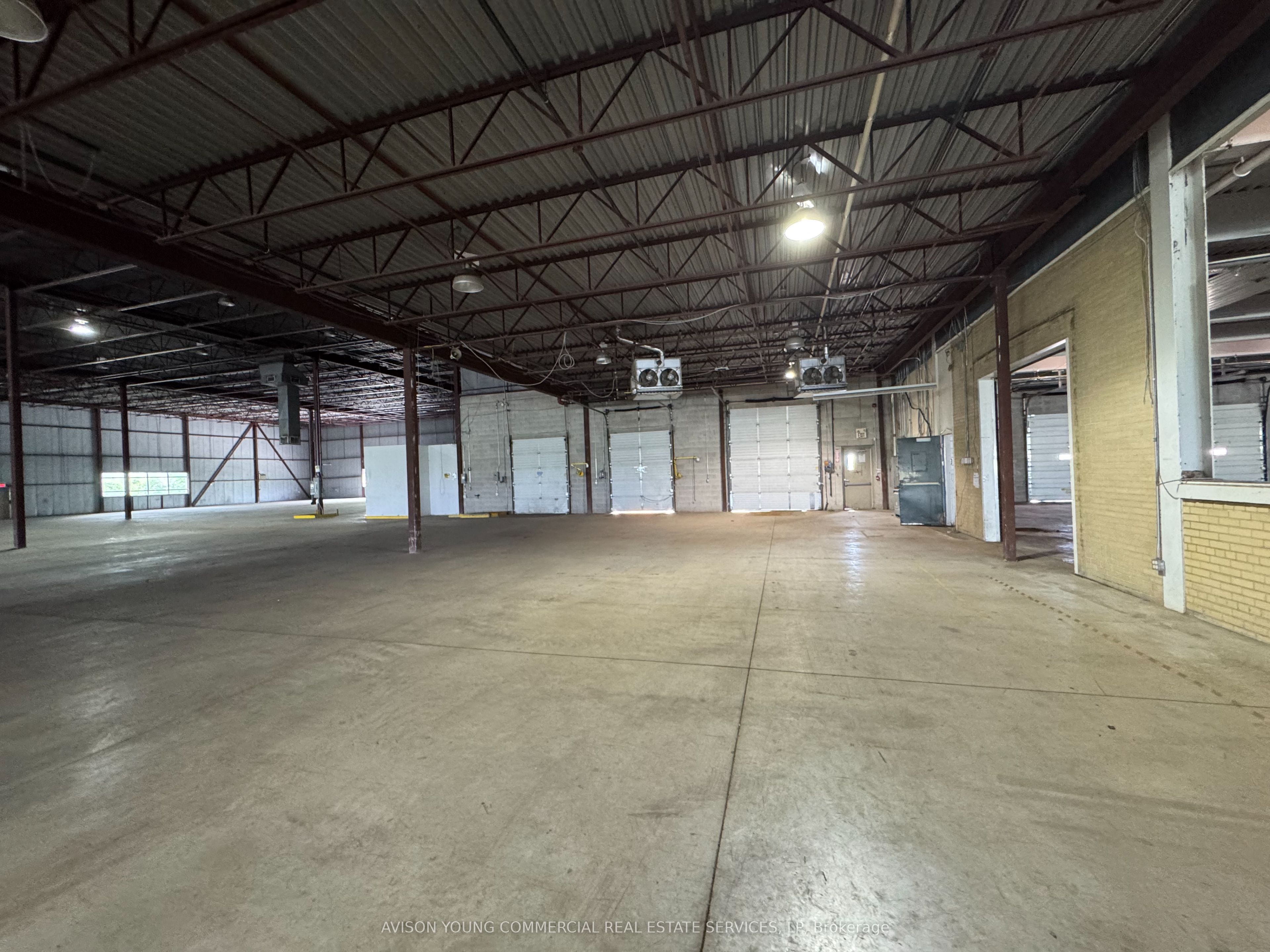 75 Tycos Drive Property Photo 5