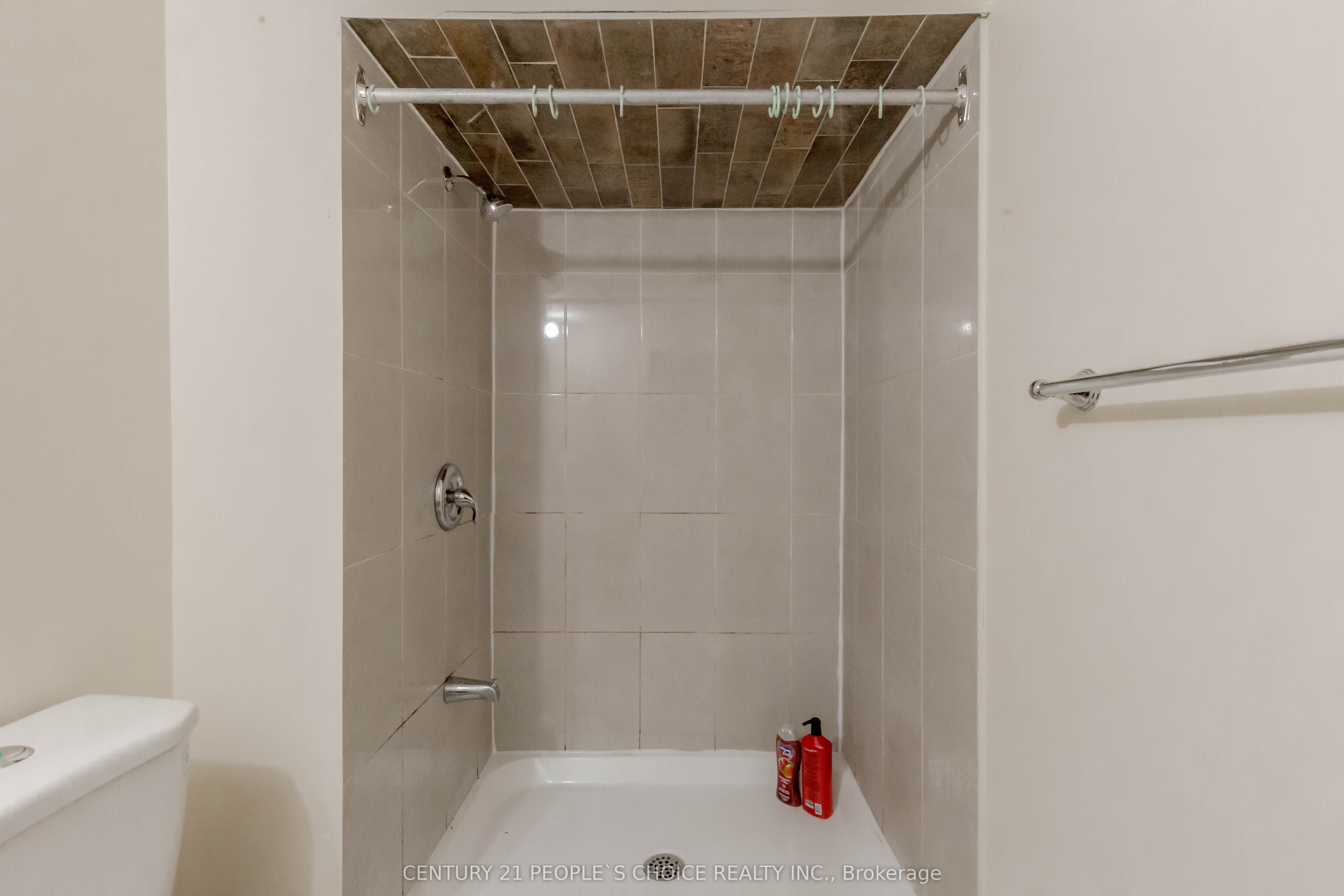 215 Jeffcoat Drive Property Photo 19