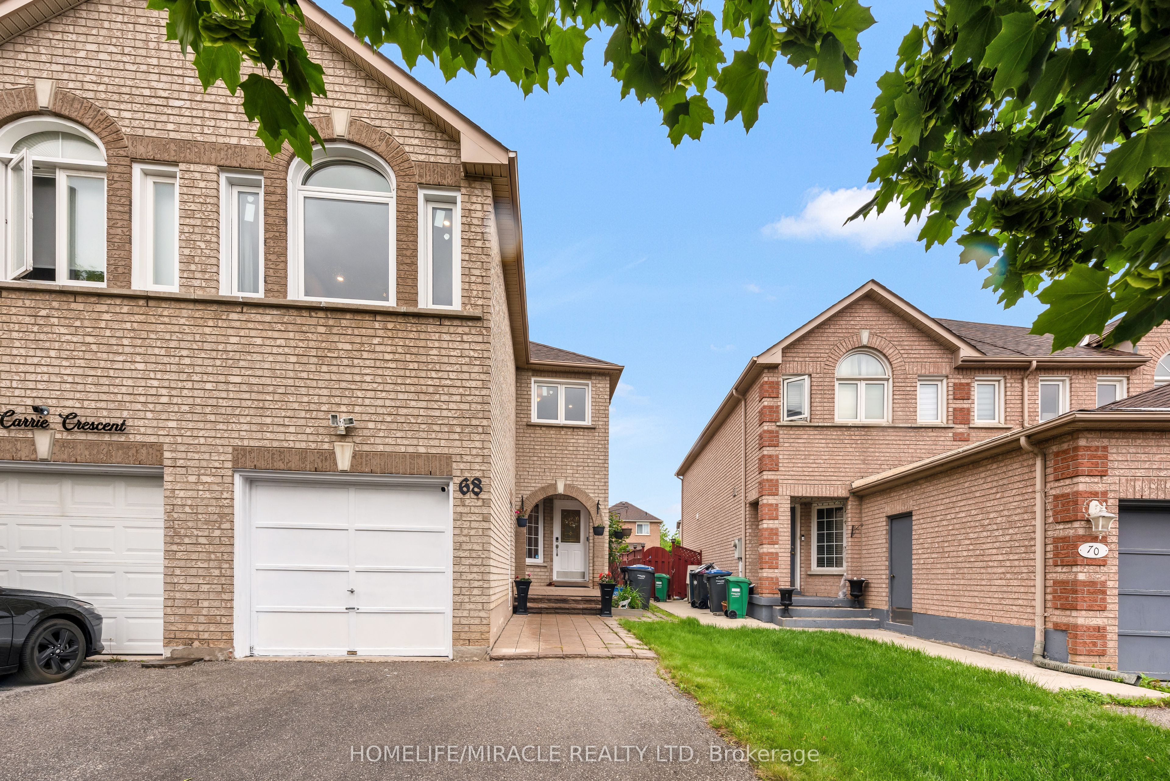 68 Carrie Crescent Property Photo 2