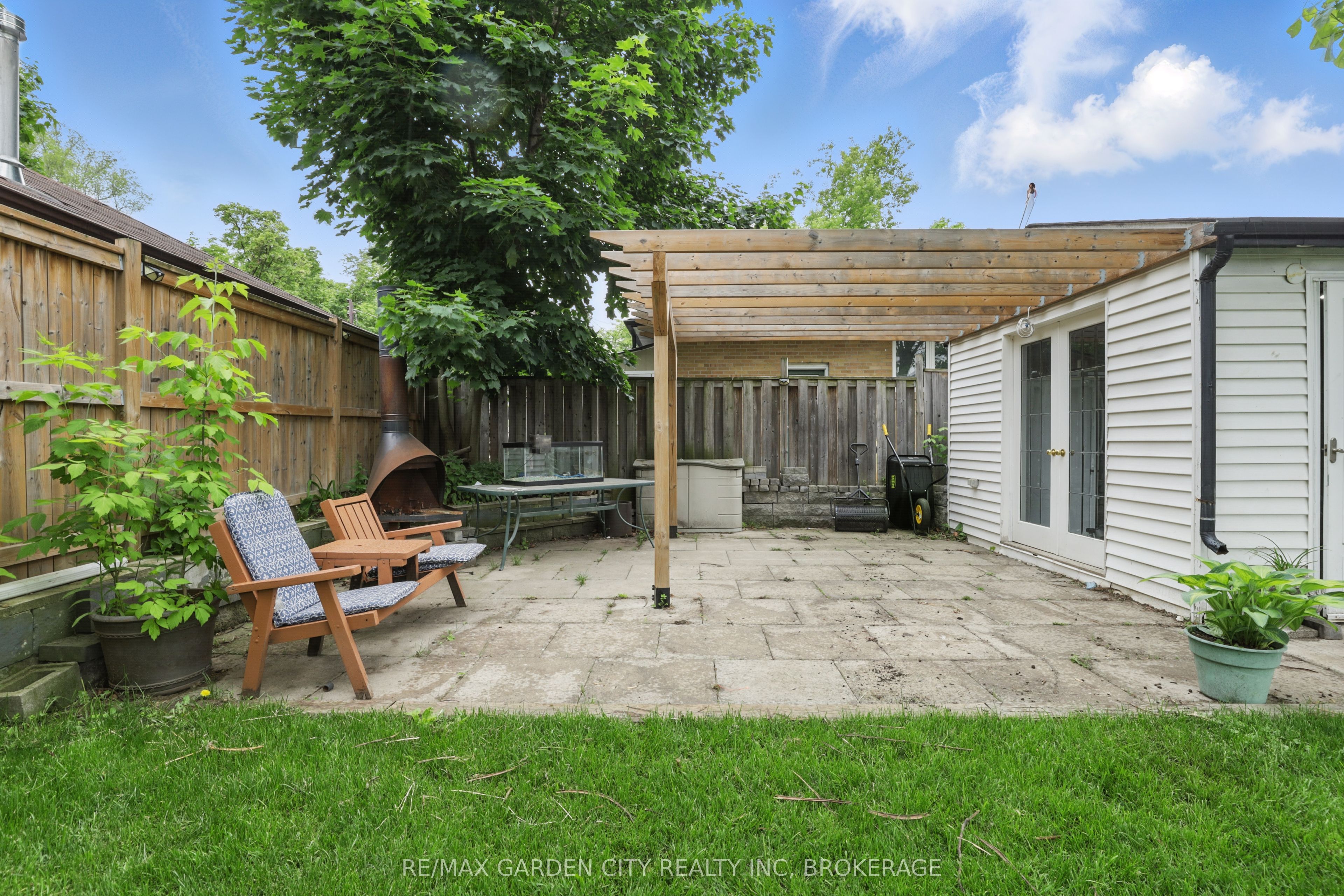 113 Clarence Street Property Photo 8