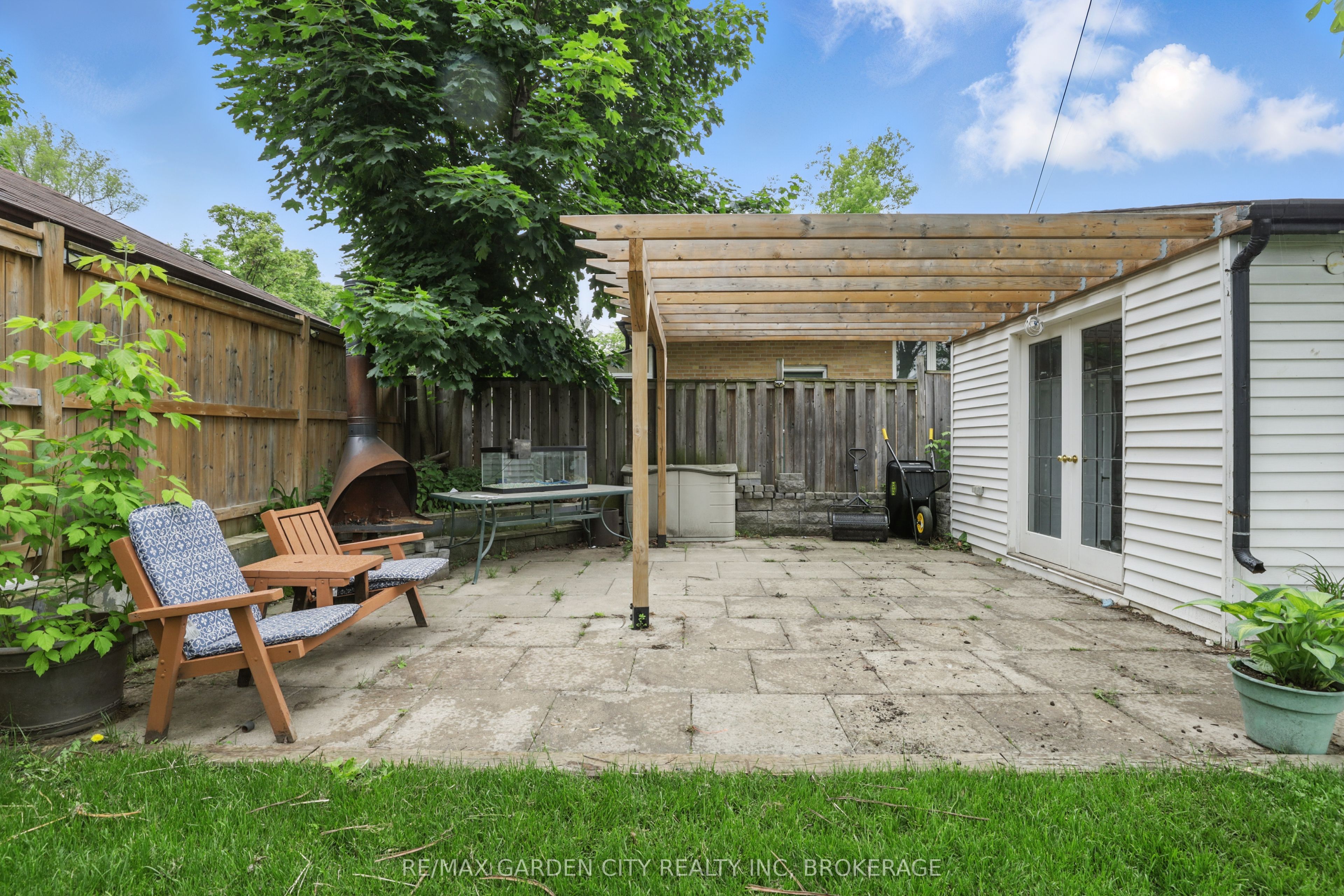 113 Clarence Street Property Photo 42