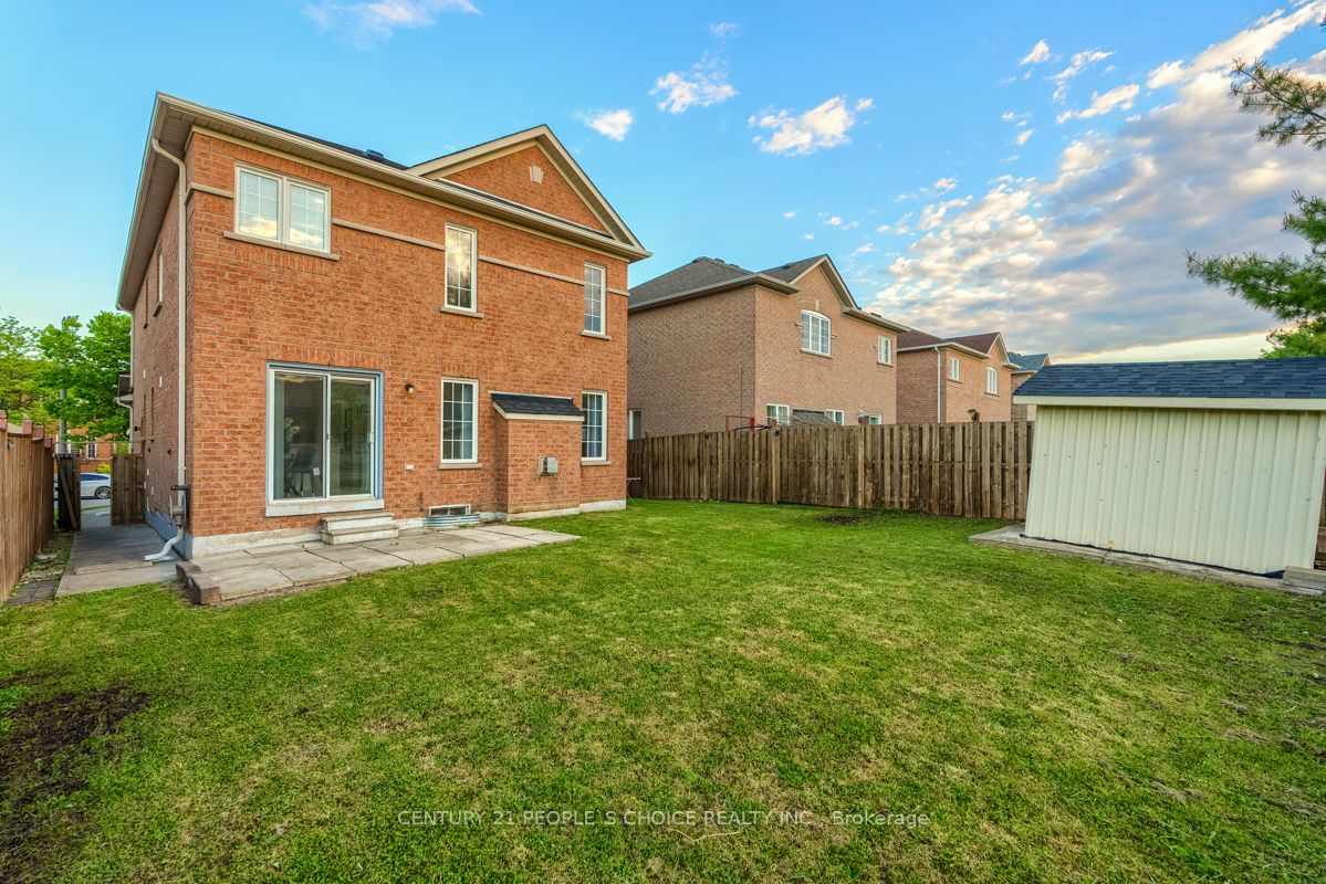 67 Gallucci Crescent Property Photo 32