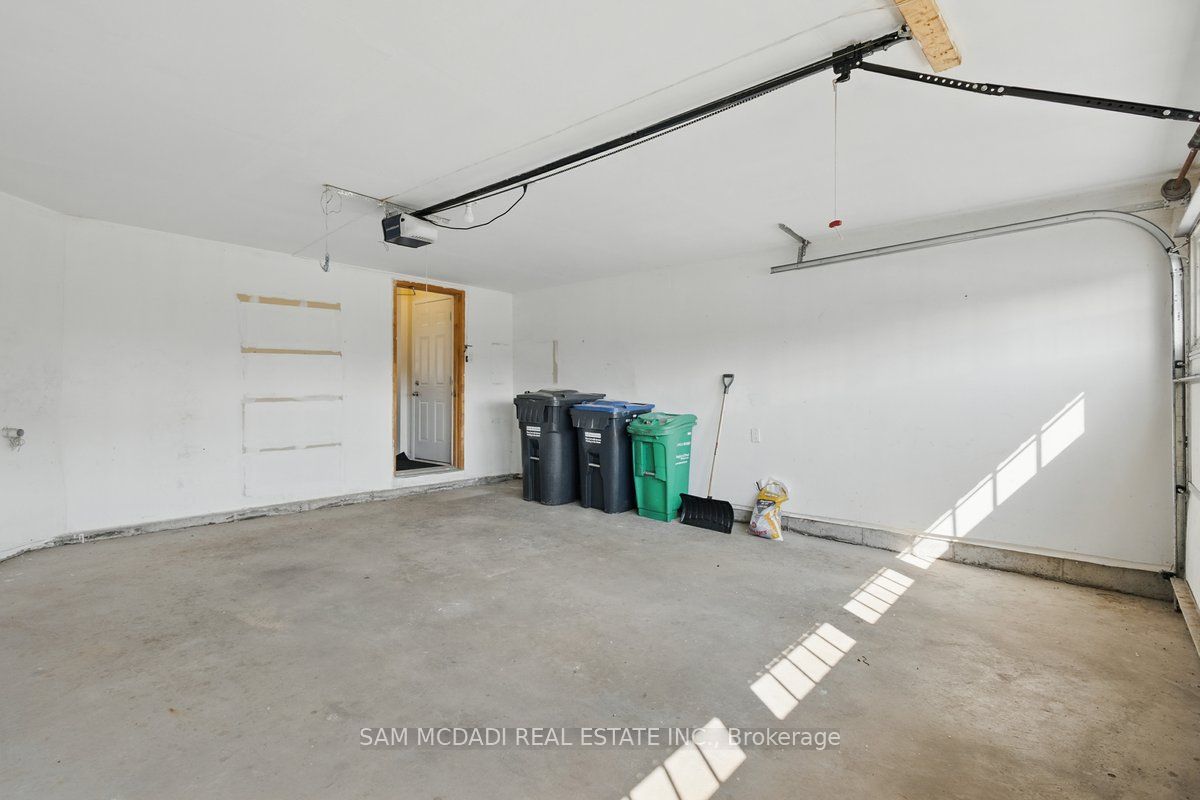 2 Giltspur Rd Property Photo 36
