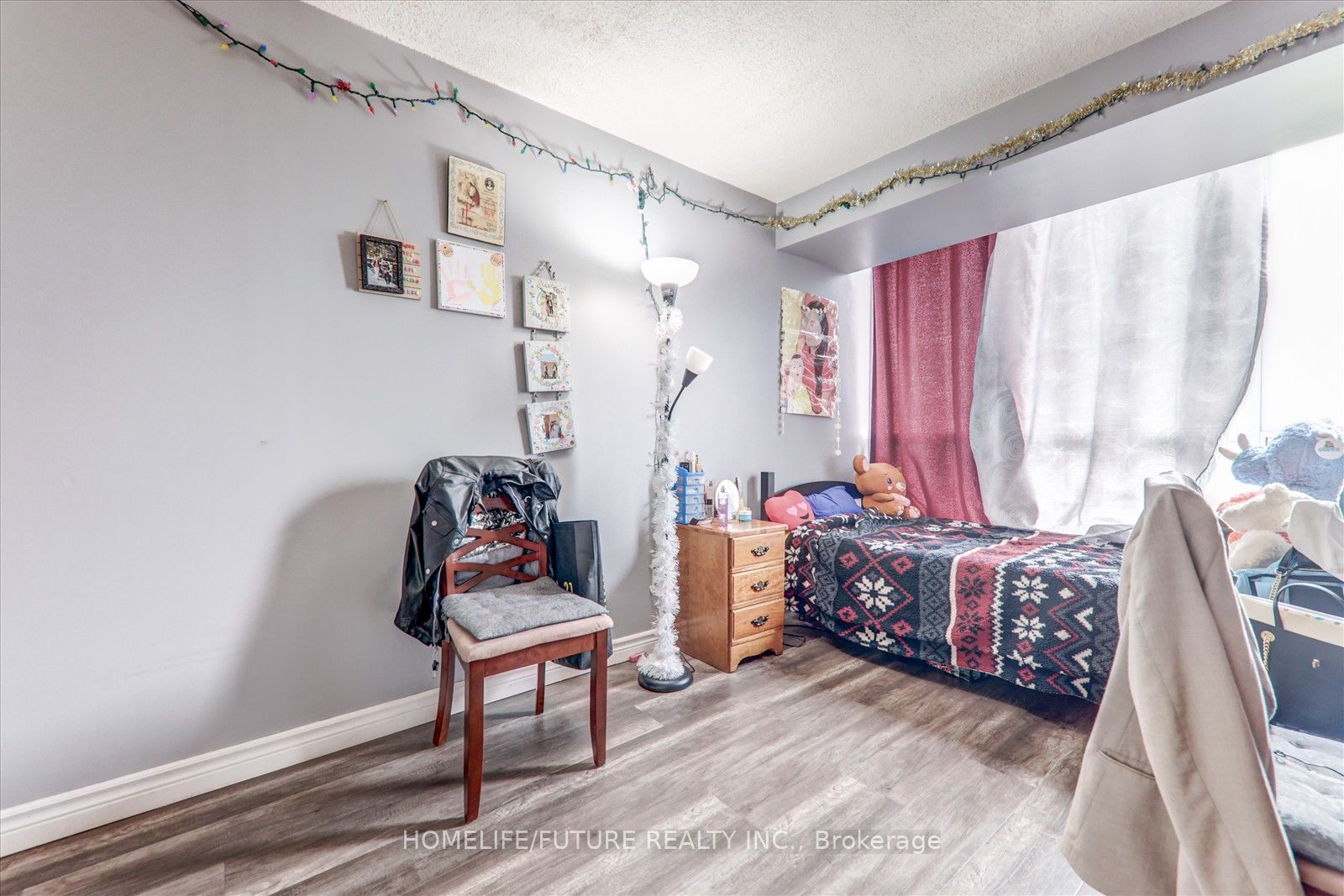 #1004 - 12 Laurelcrest Street Property Photo 16