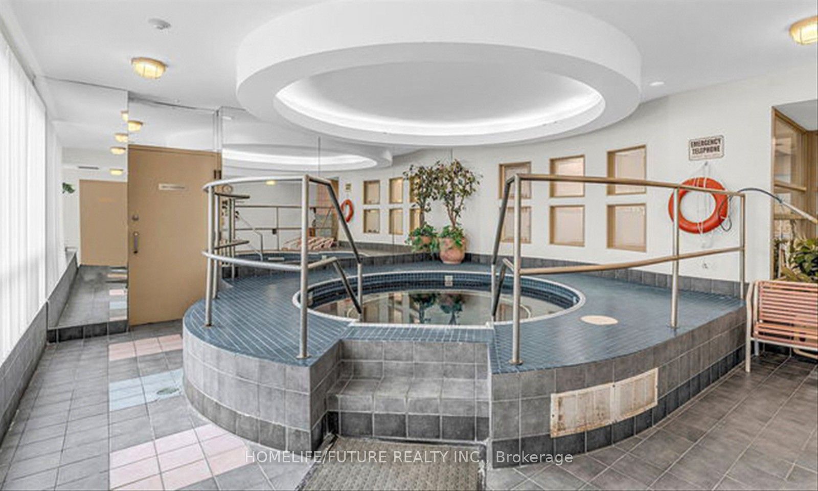 #1004 - 12 Laurelcrest Street Property Photo 21