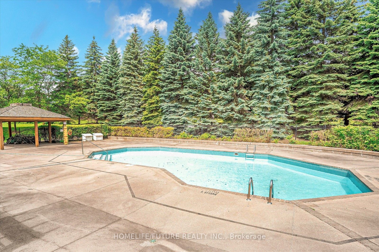 #1004 - 12 Laurelcrest Street Property Photo 26