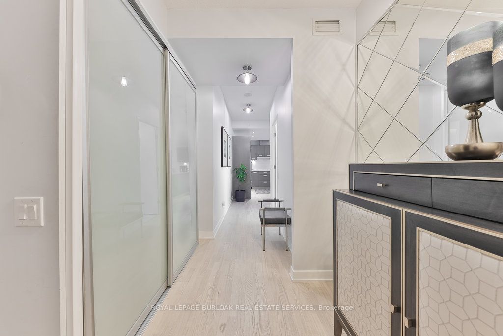 #1511 - 88 Park Lawn Road Property Photo 10