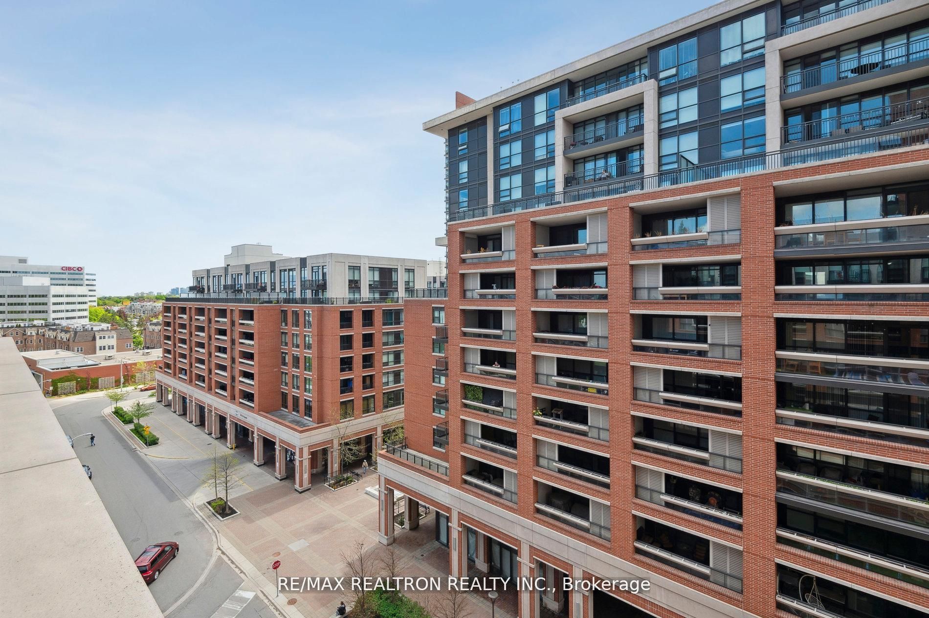 #731 - 3091 Dufferin Street Property Photo 32