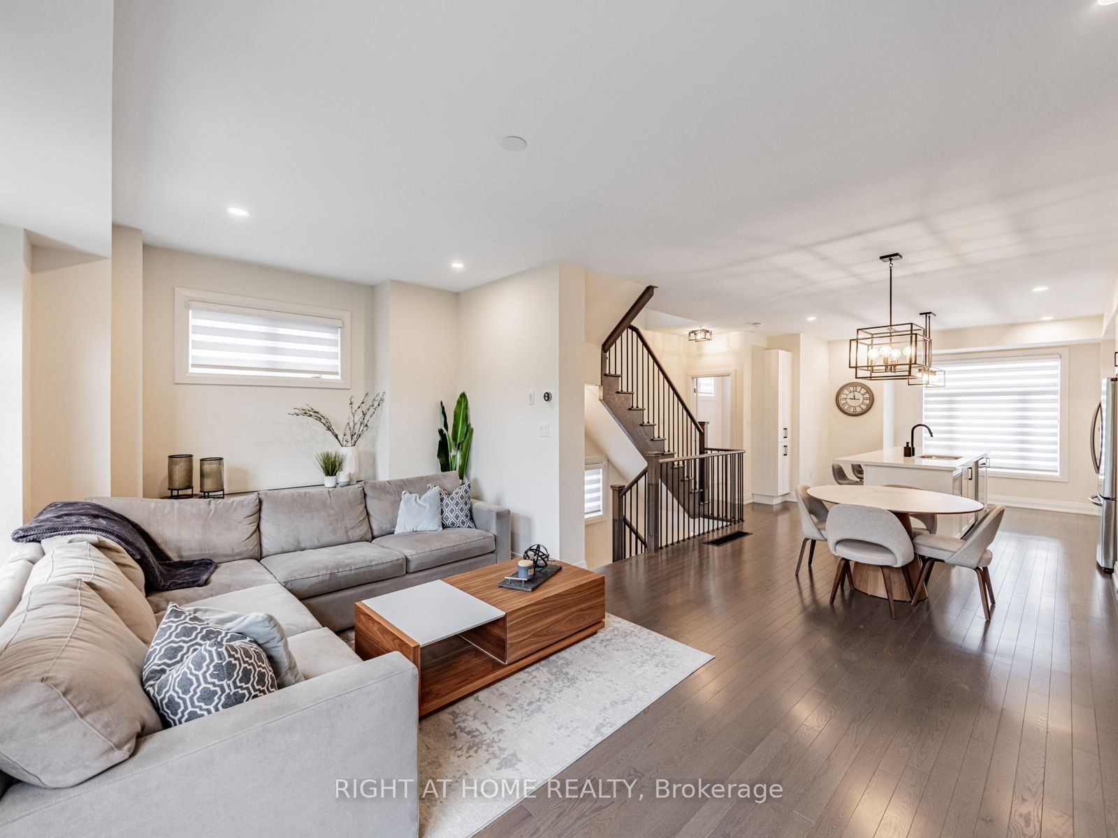 1800 Mitoff Pl Property Photo 4