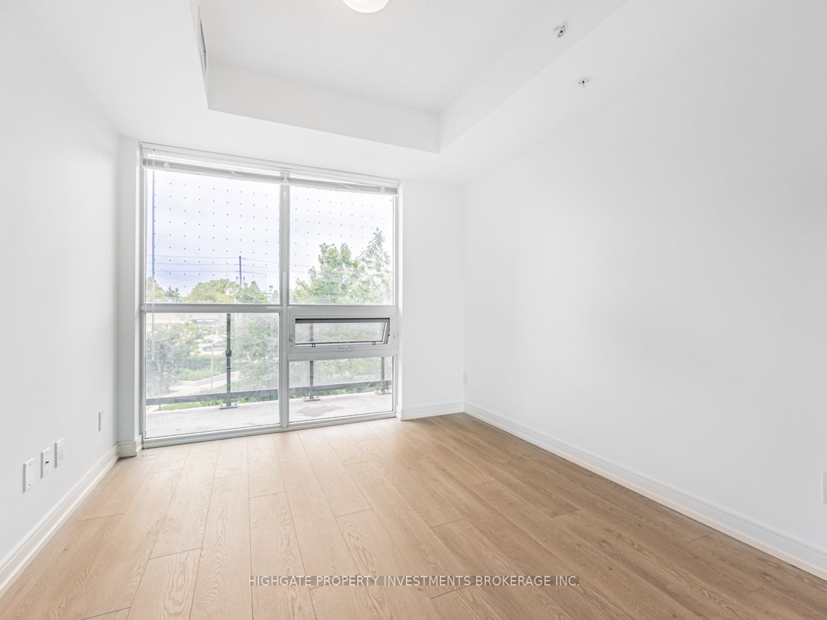 20 Thomas Riley Road 204 Property Photo 17