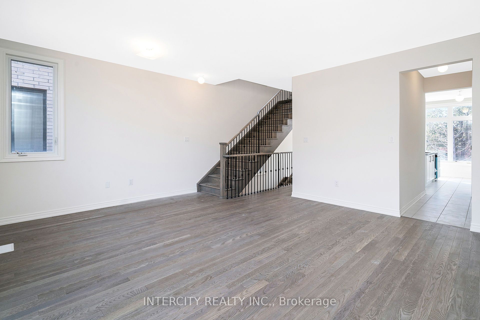 12 Queenpost Drive Property Photo 18