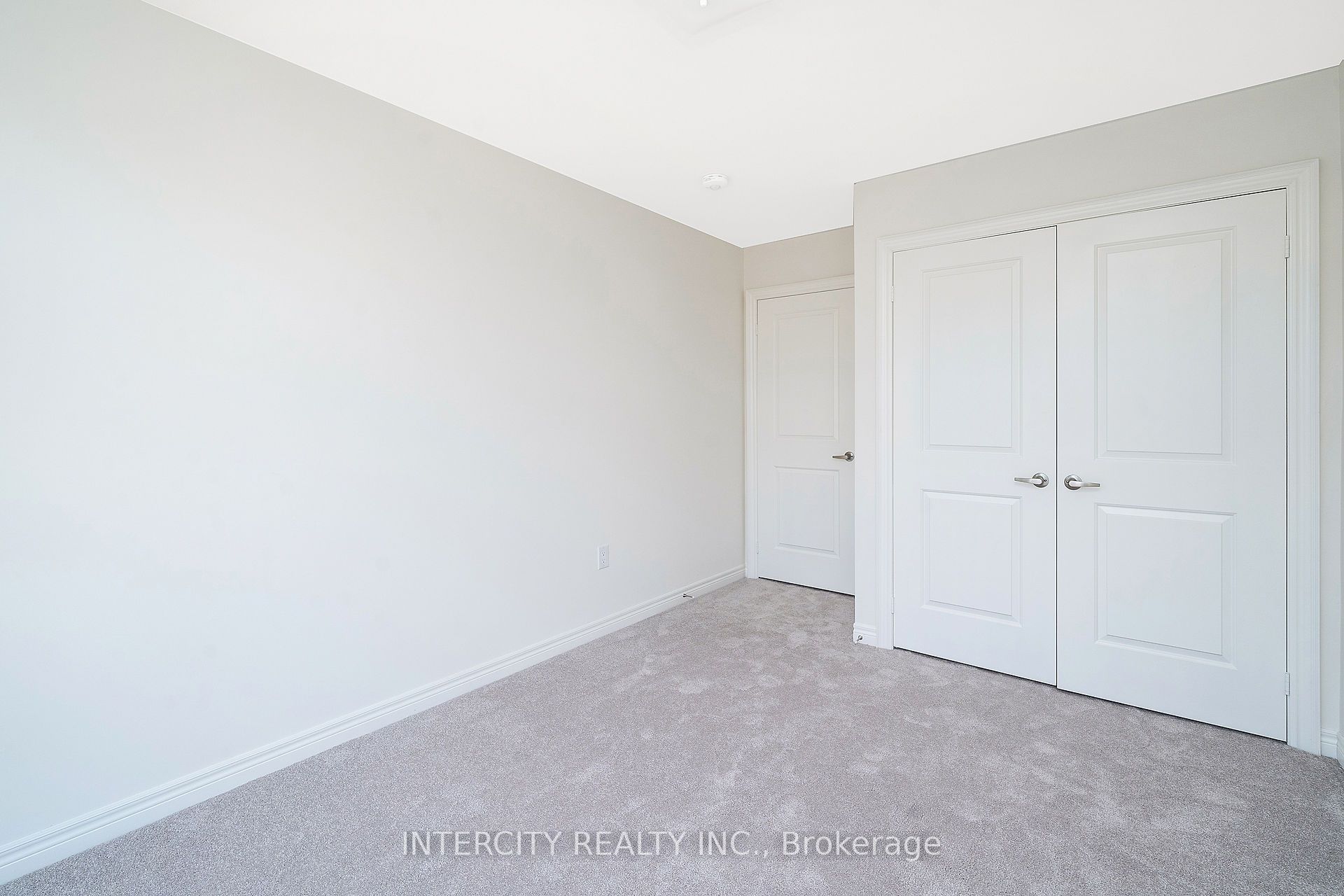 12 Queenpost Drive Property Photo 27