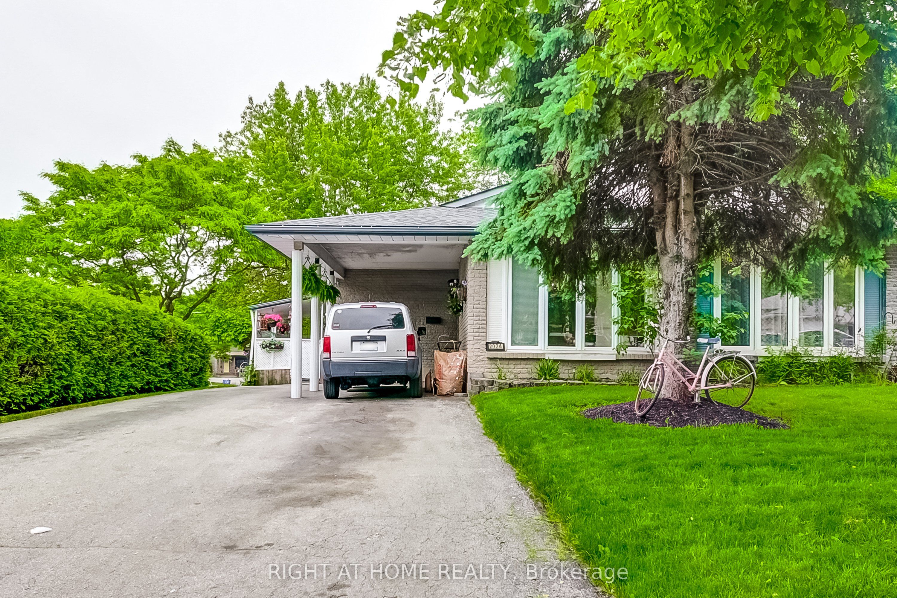 2034 Canning Court Property Photo 1
