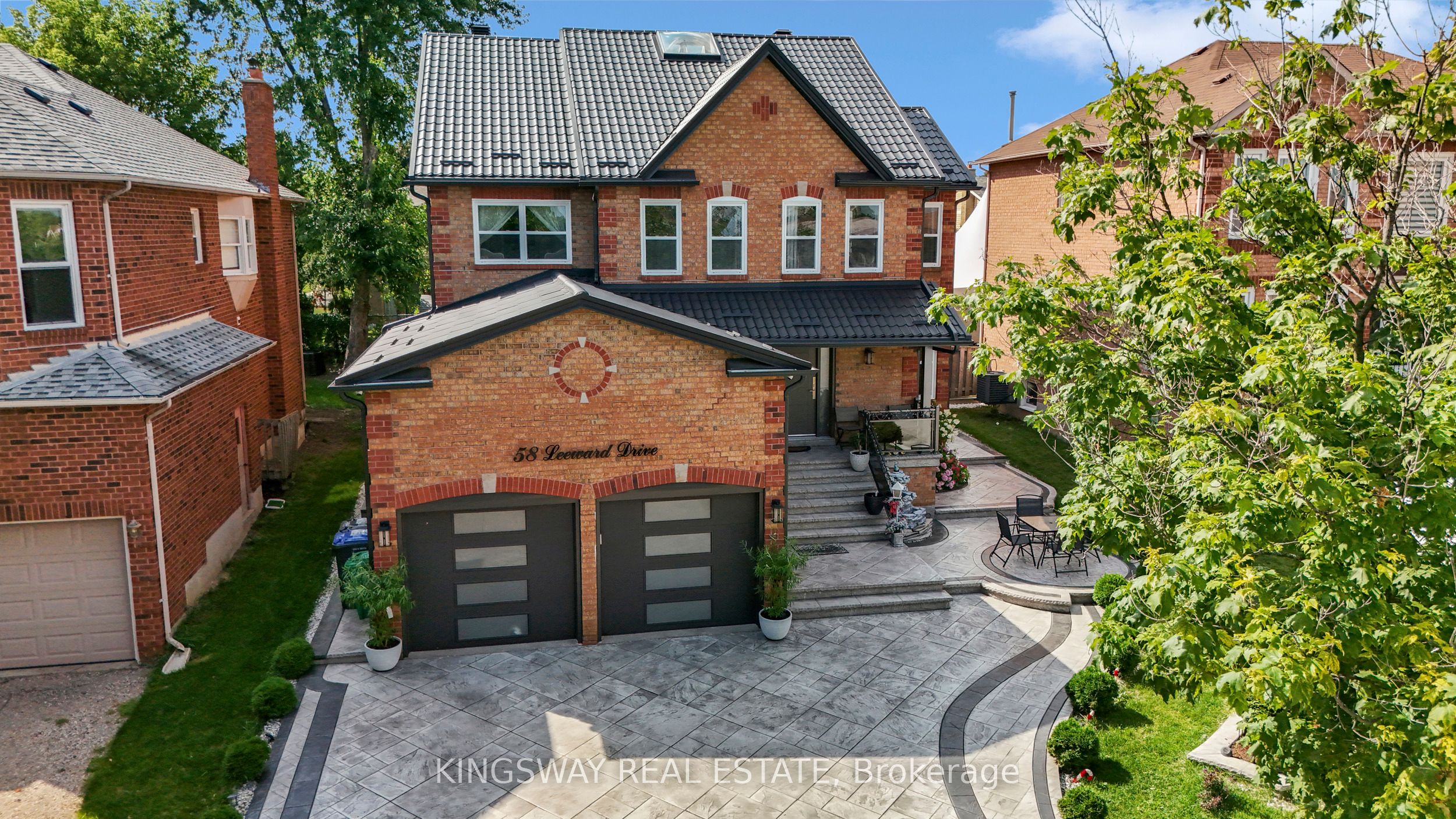 58 Leeward Dr Property Photo 4