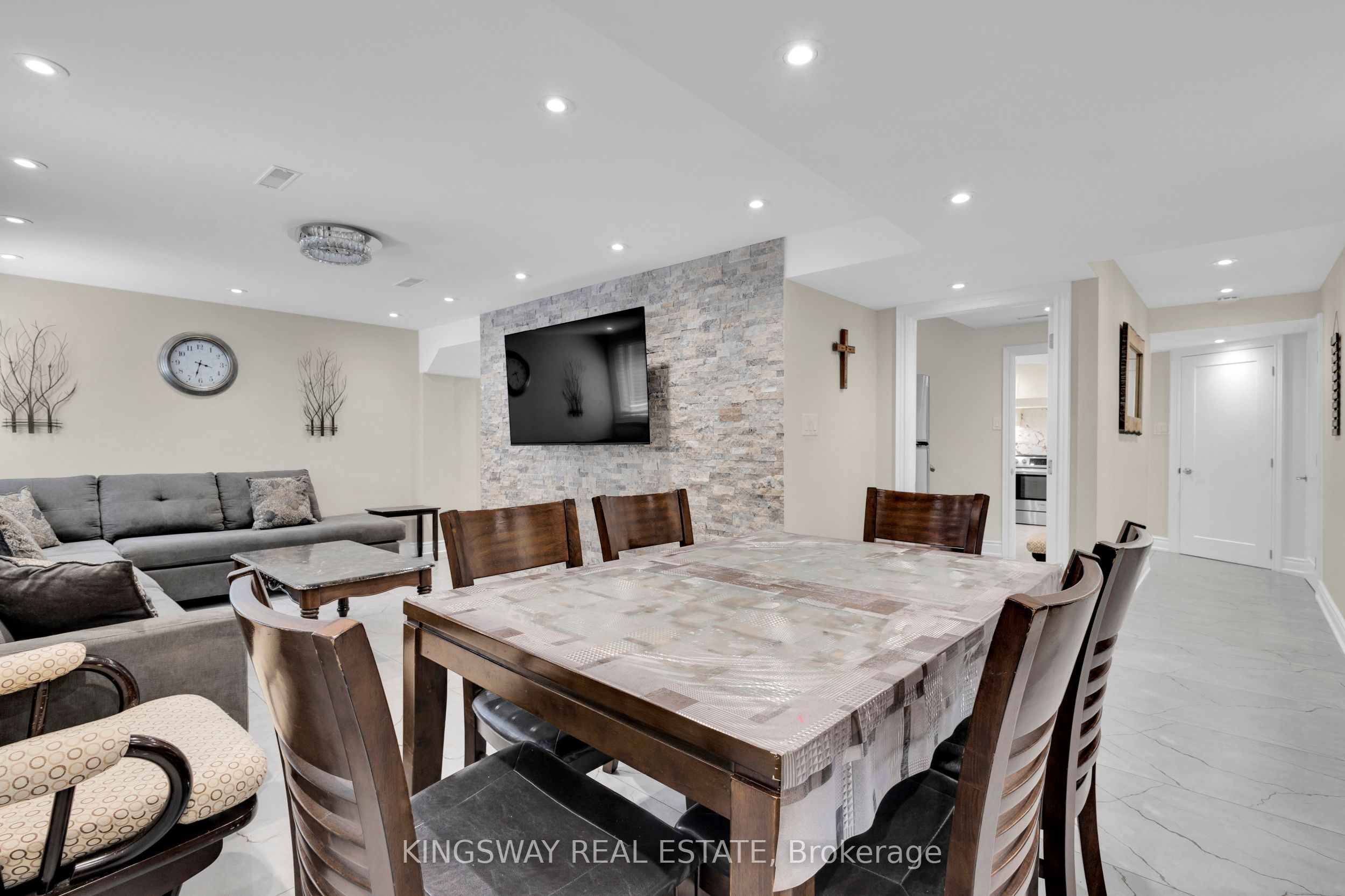 58 Leeward Dr Property Photo 39