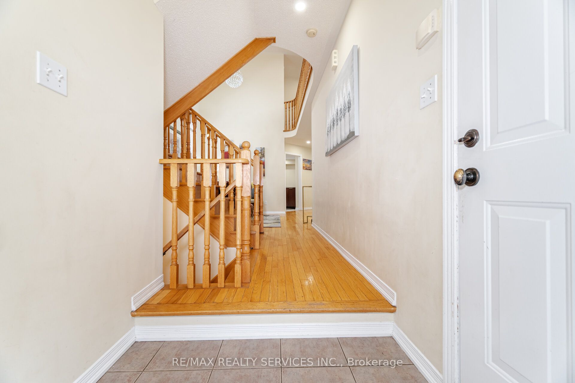 21 Queen Mary Dr Property Photo 5